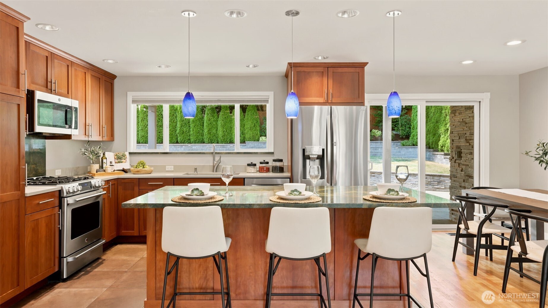 1703 128th Avenue Property Photo 8