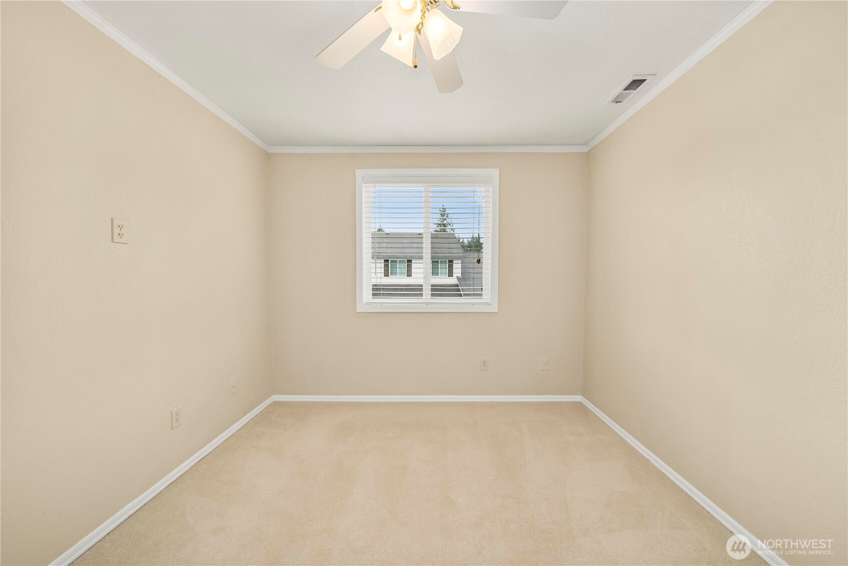 303 S 325th Lane 22d Property Photo 22