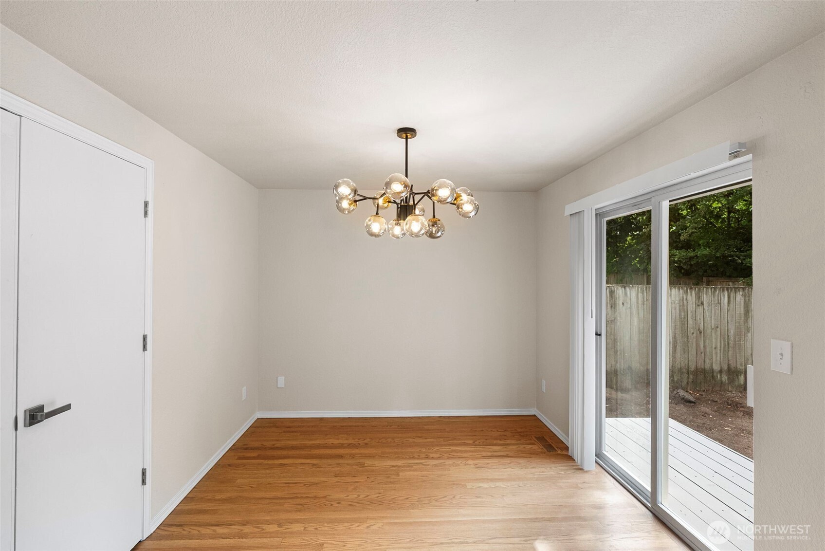 5047 Carole Drive Property Photo 13