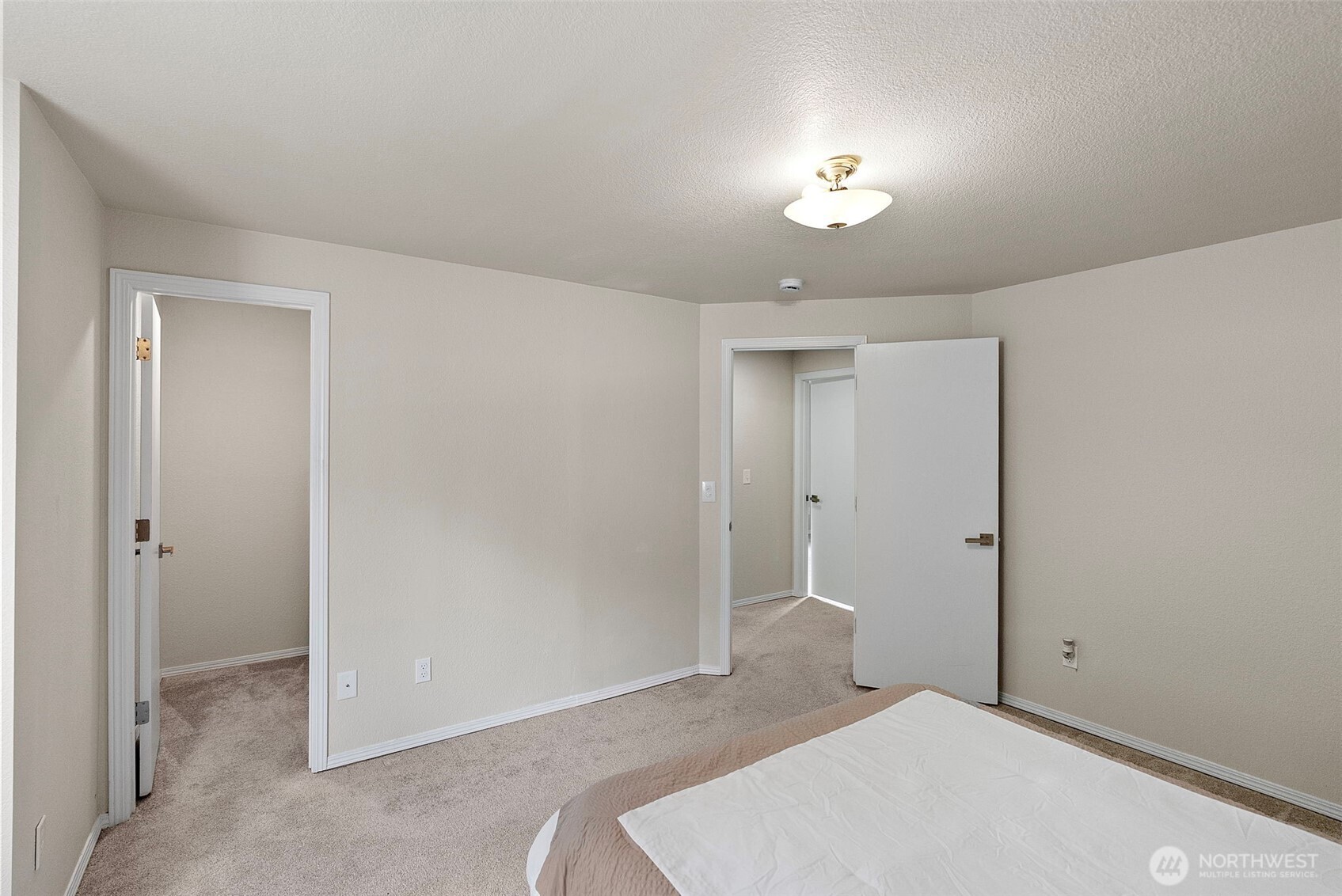 5047 Carole Drive Property Photo 17