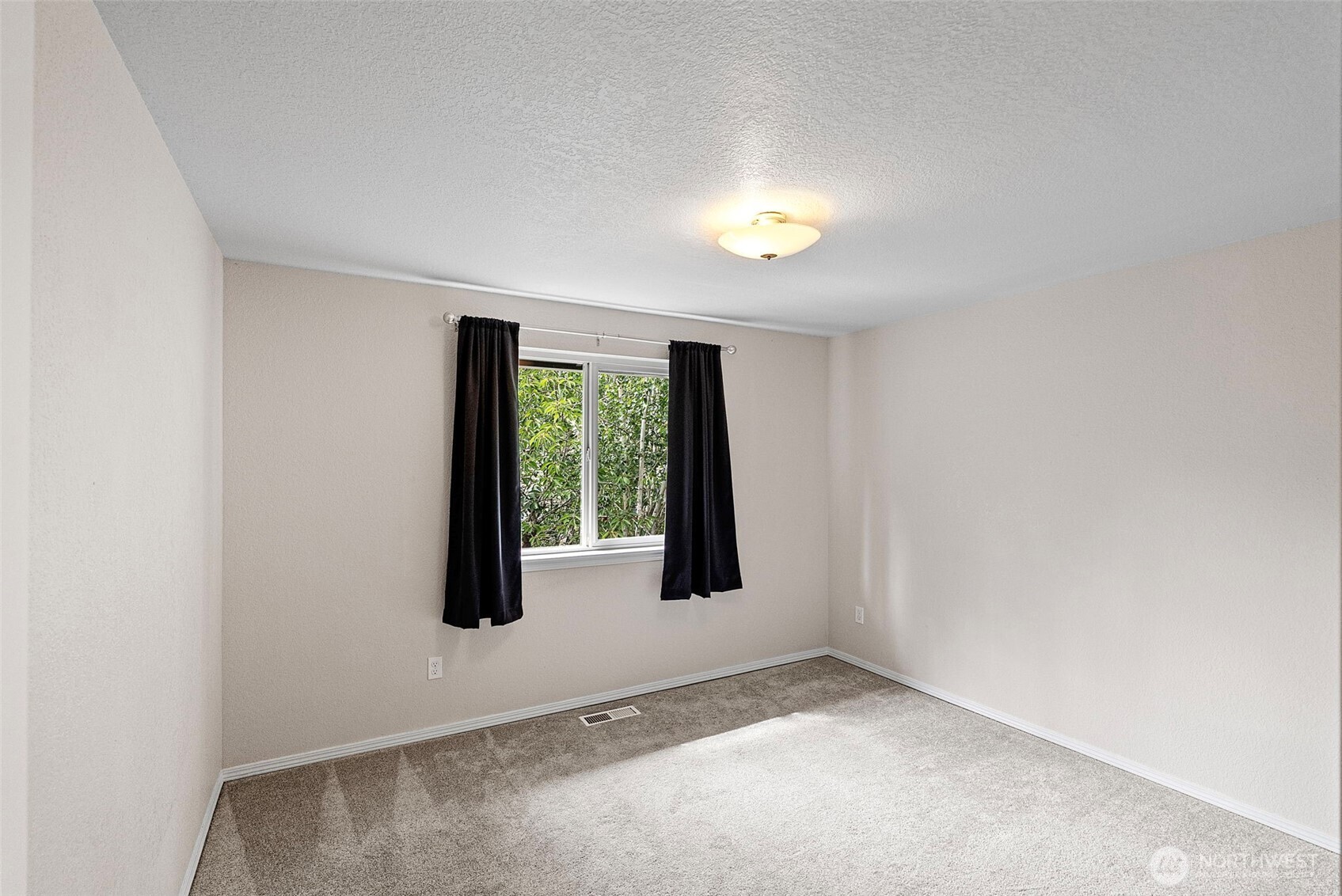 5047 Carole Drive Property Photo 20