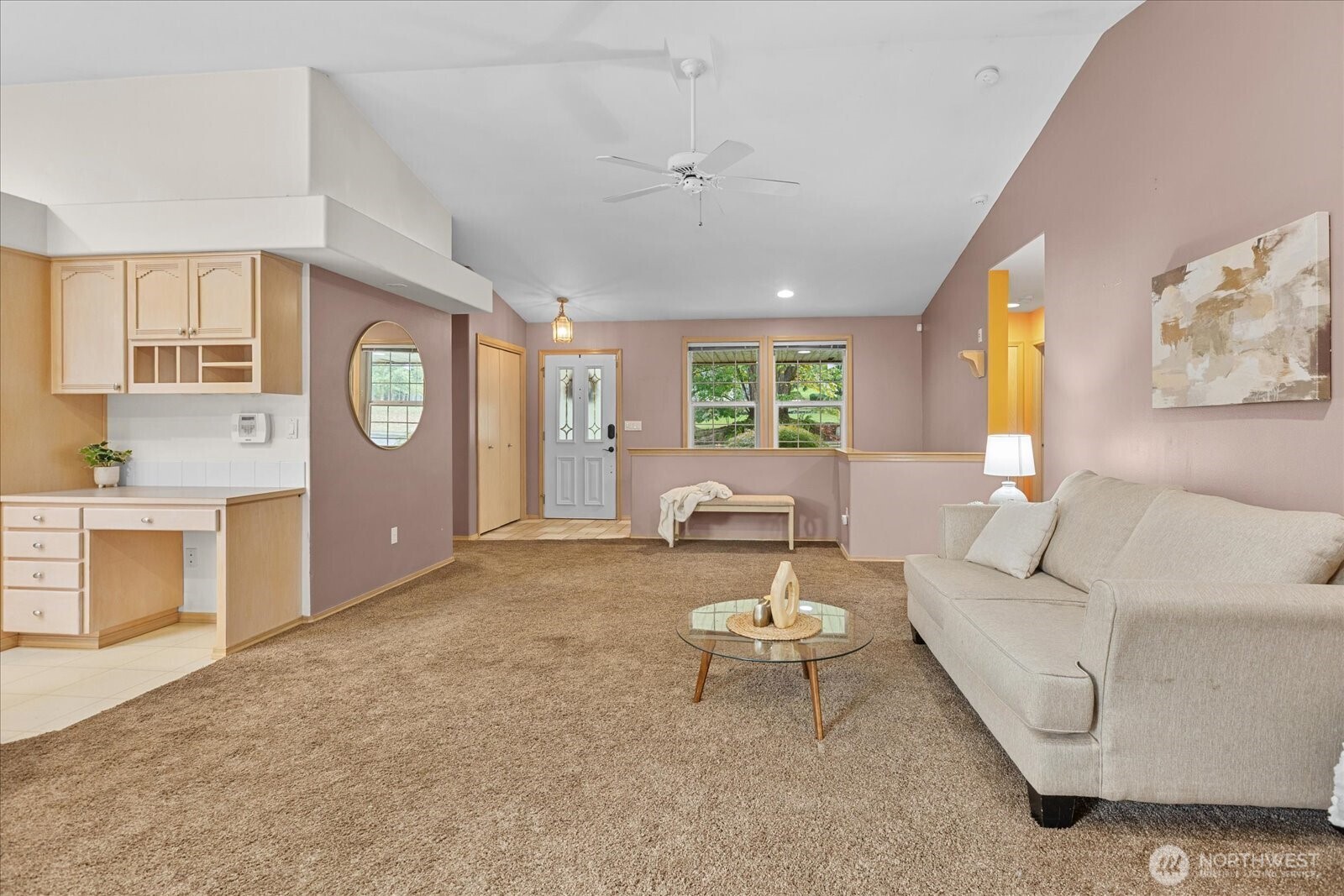 2505 Lake Drive Property Photo 6