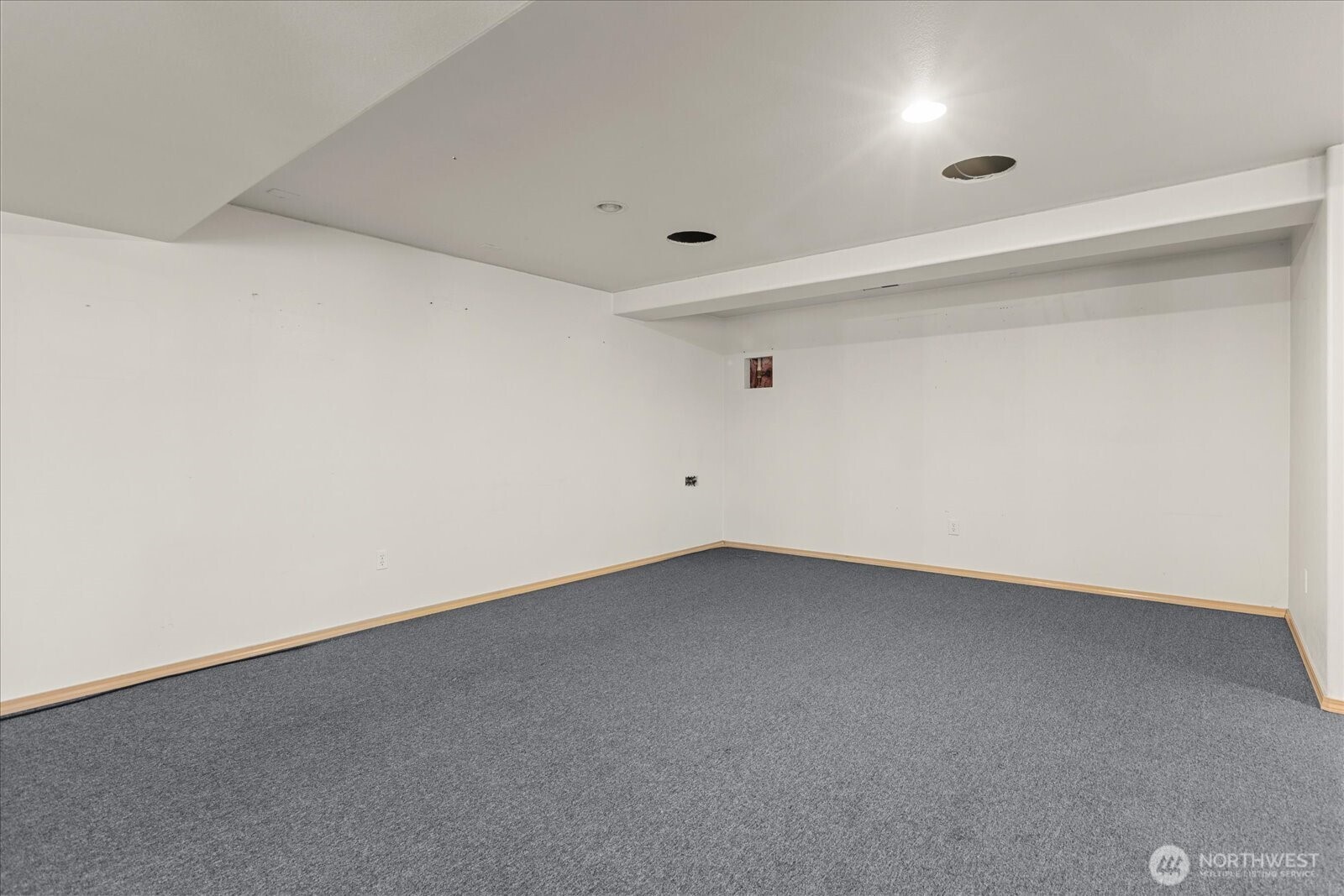 2505 Lake Drive Property Photo 27