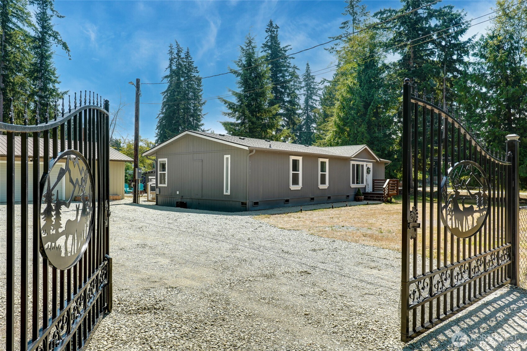 32103 83rd Drive Property Photo 1