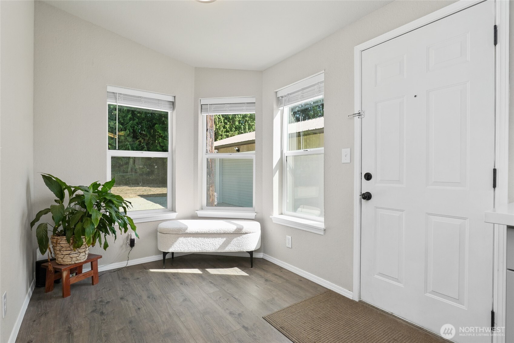 32103 83rd Drive Property Photo 11