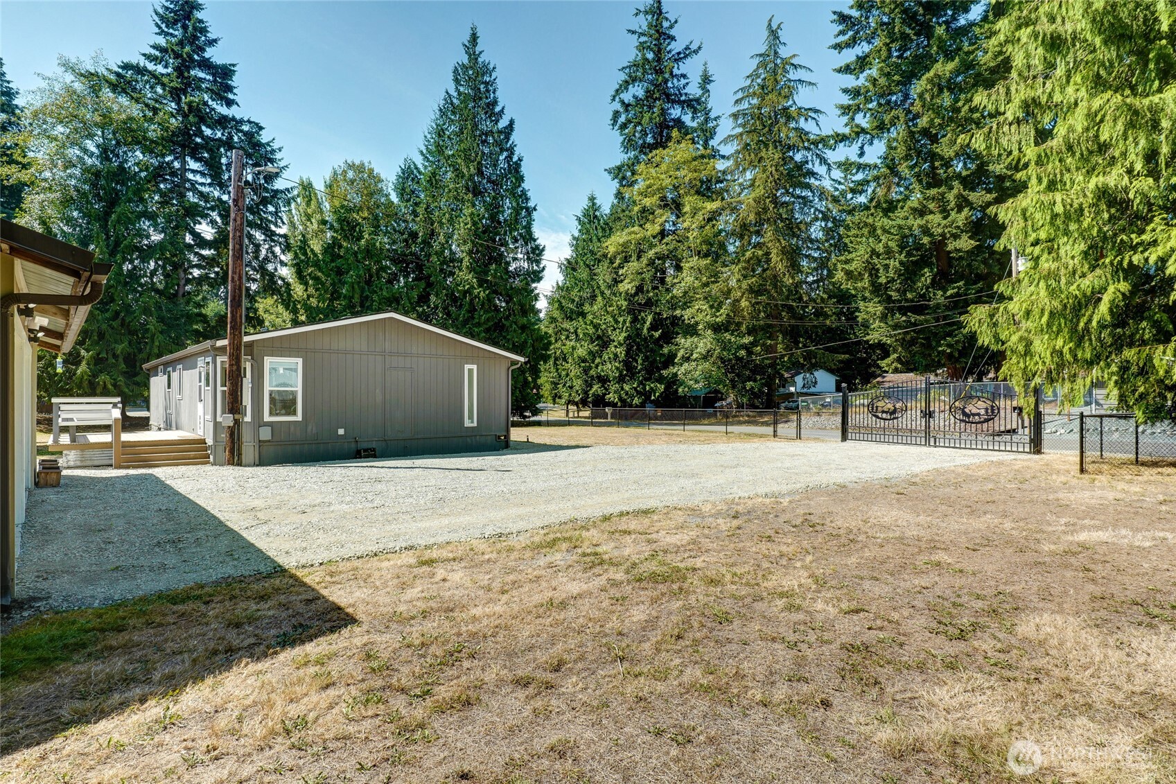 32103 83rd Drive Property Photo 28