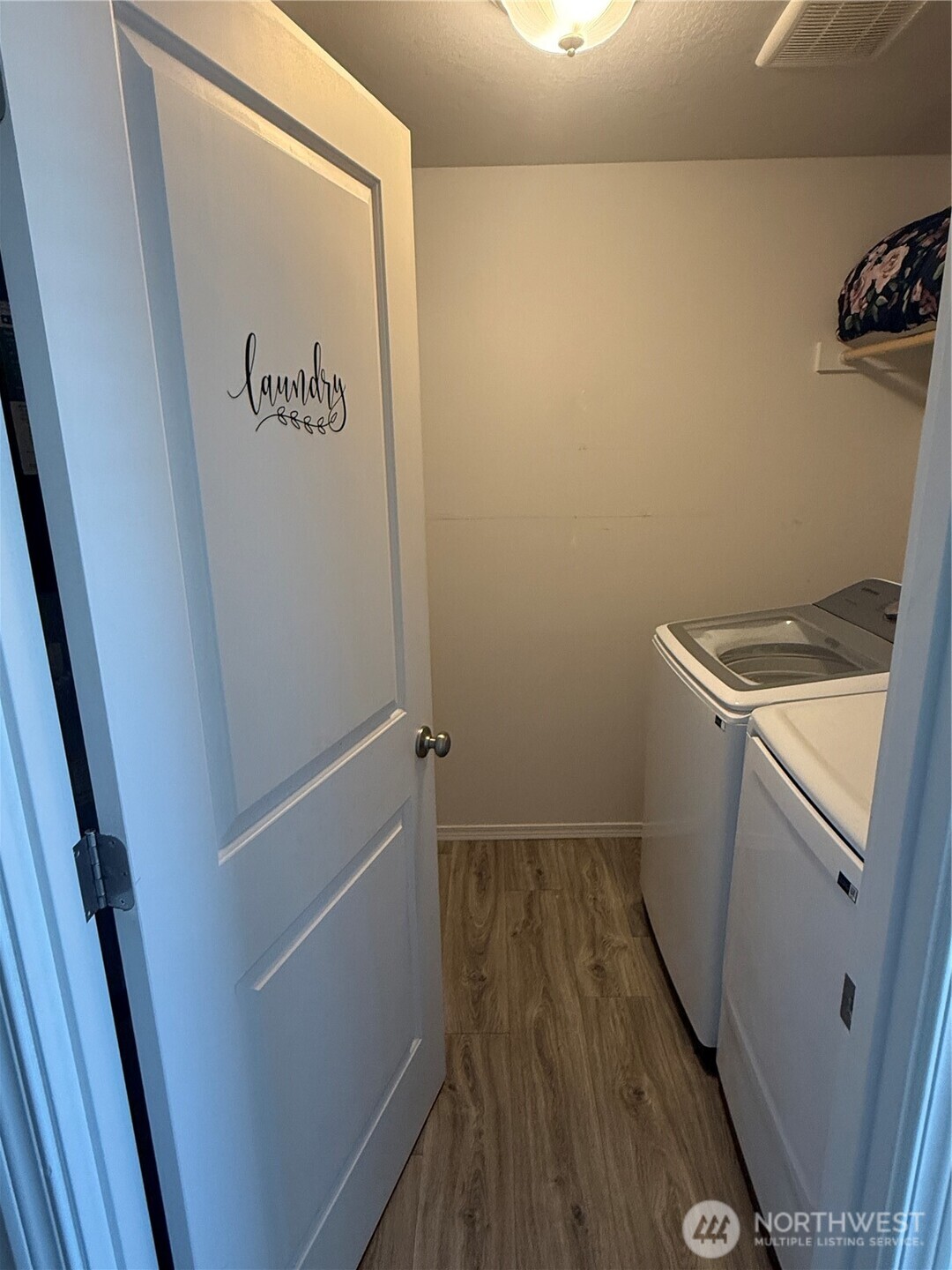 1124 W Aspen Road Property Photo 11