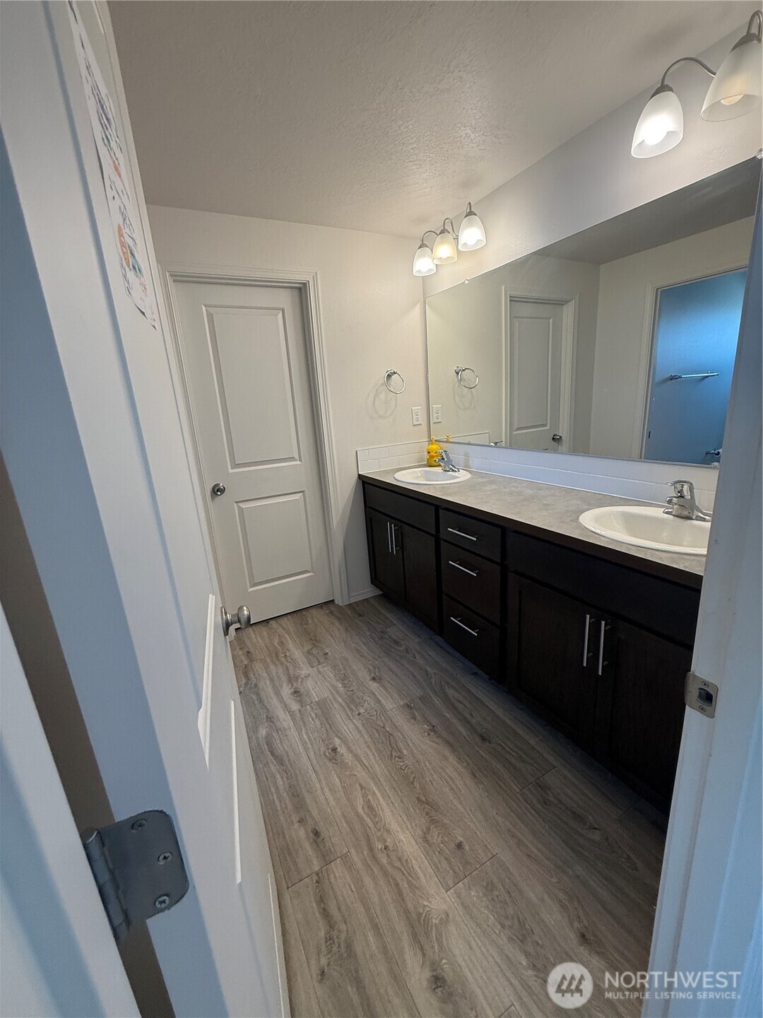 1124 W Aspen Road Property Photo 13
