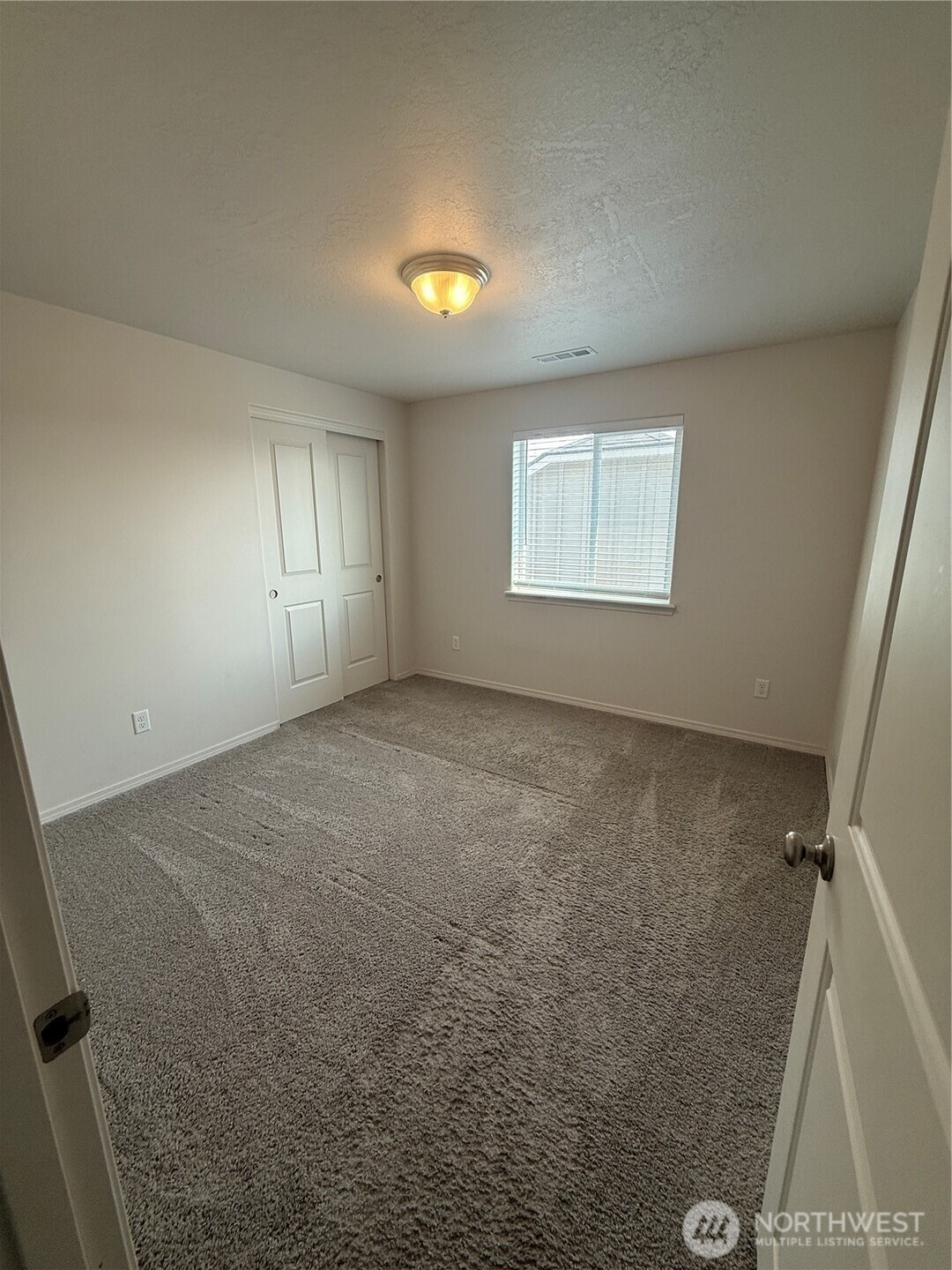 1124 W Aspen Road Property Photo 14