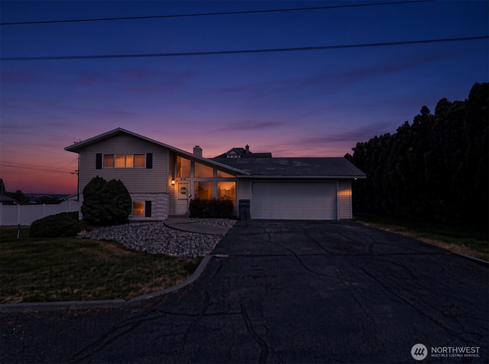615 Se Mitchum Street Property Photo 28