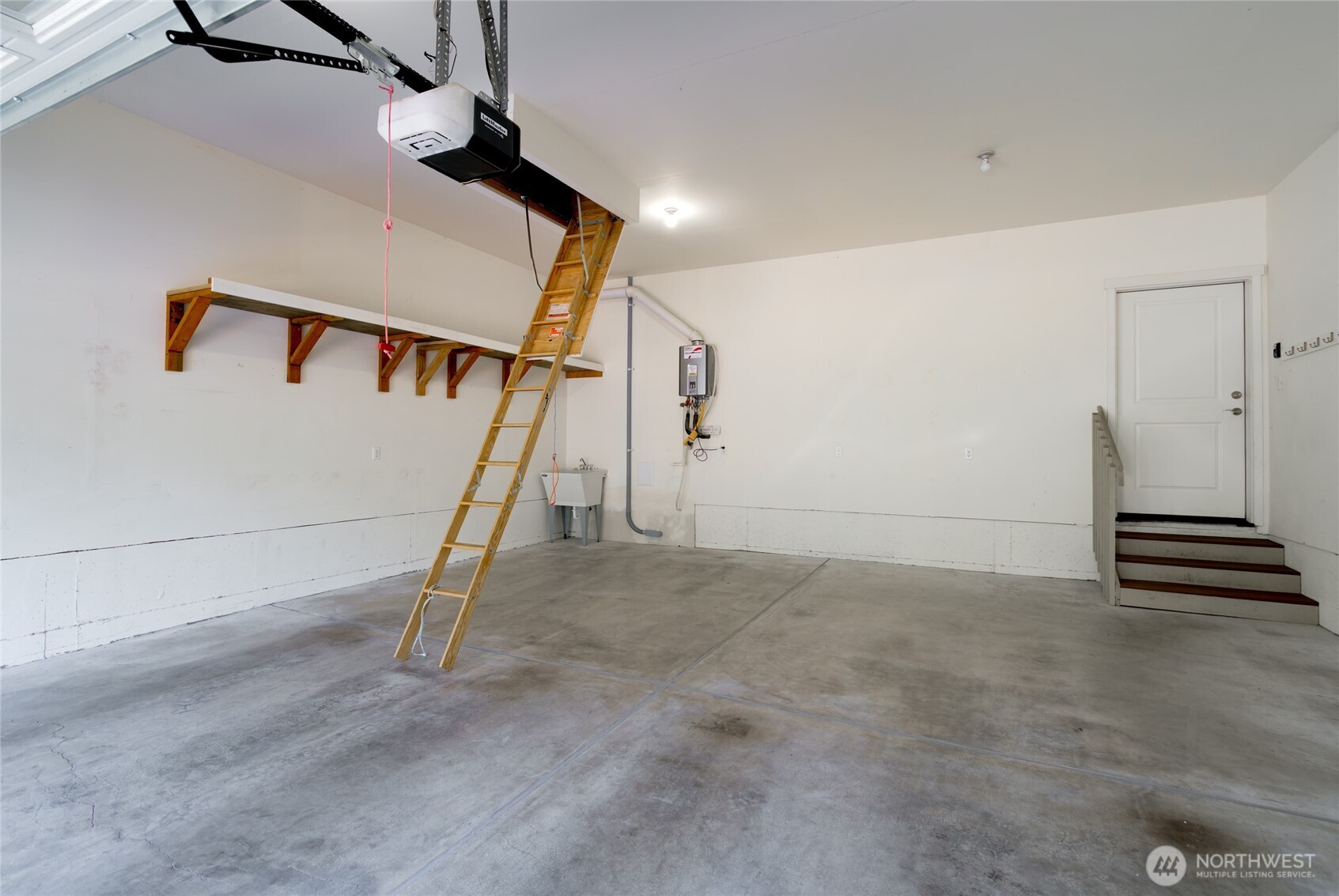 506 Timberland Loop Property Photo 35
