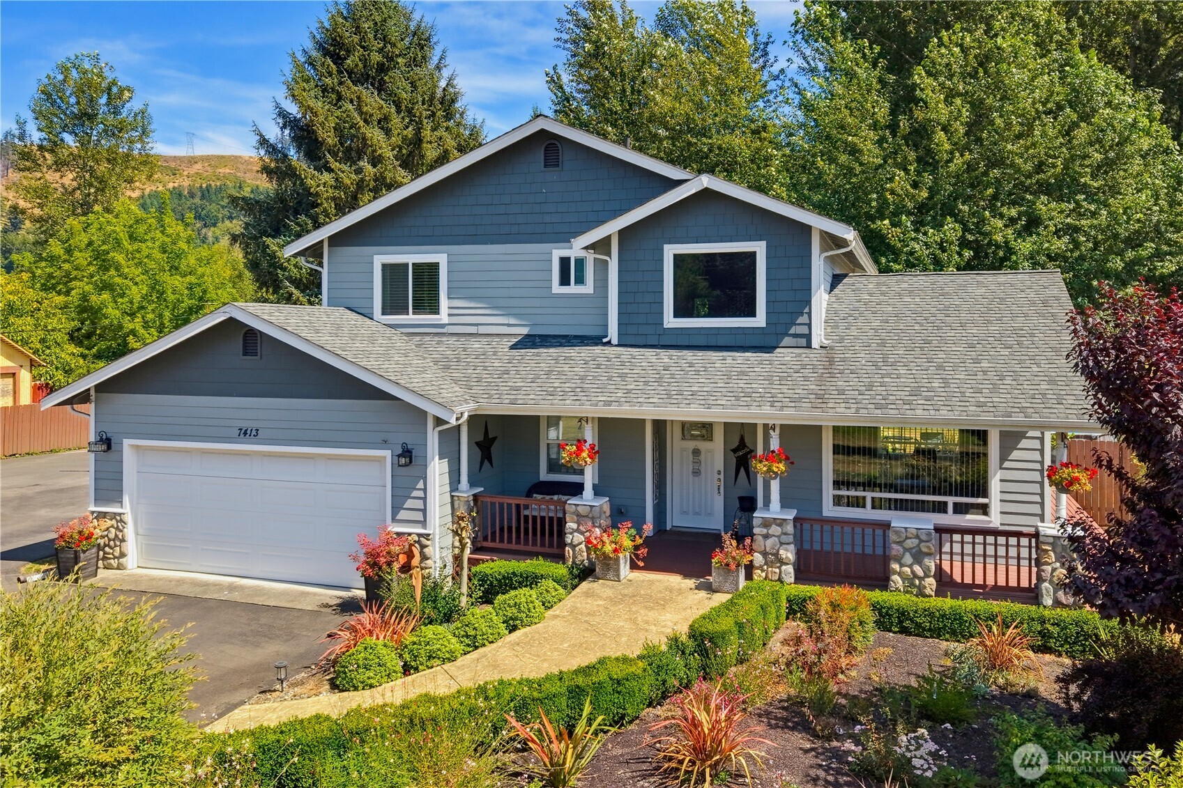 7413 166th Avenue Property Photo 1