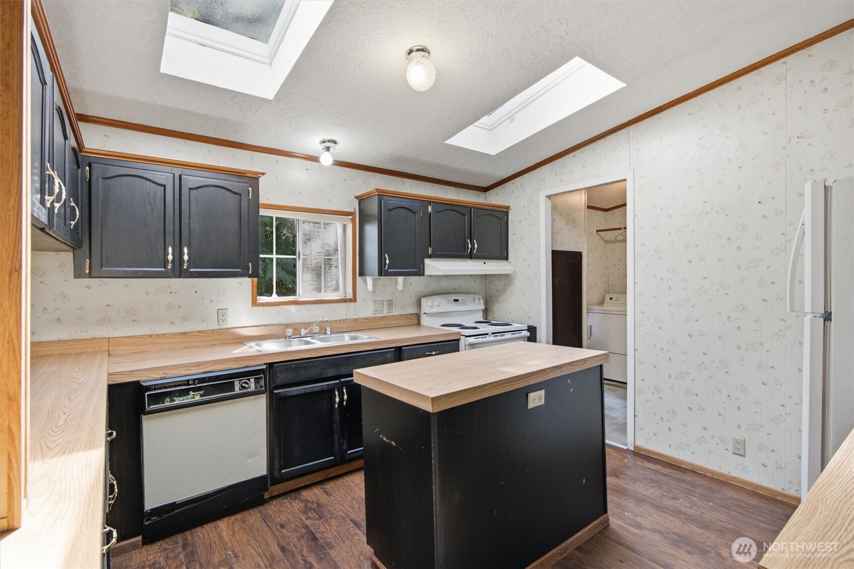 23824 Old Owen Road Property Photo 6