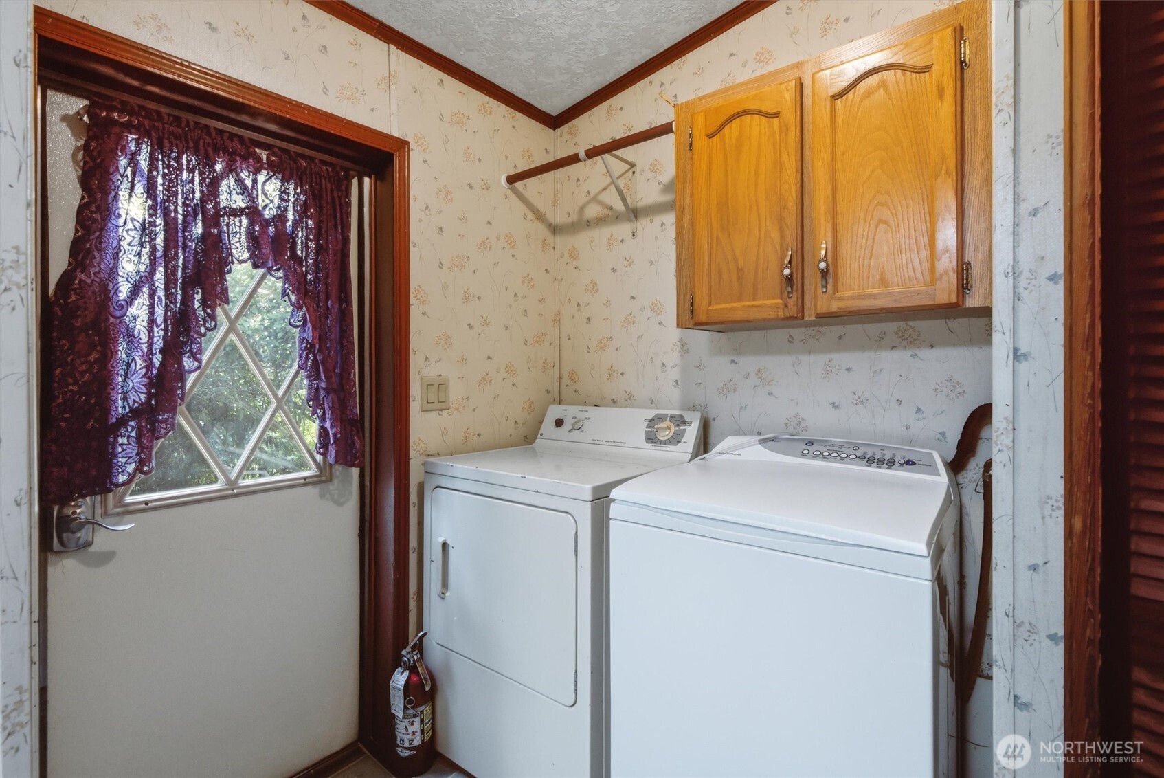 23824 Old Owen Road Property Photo 8