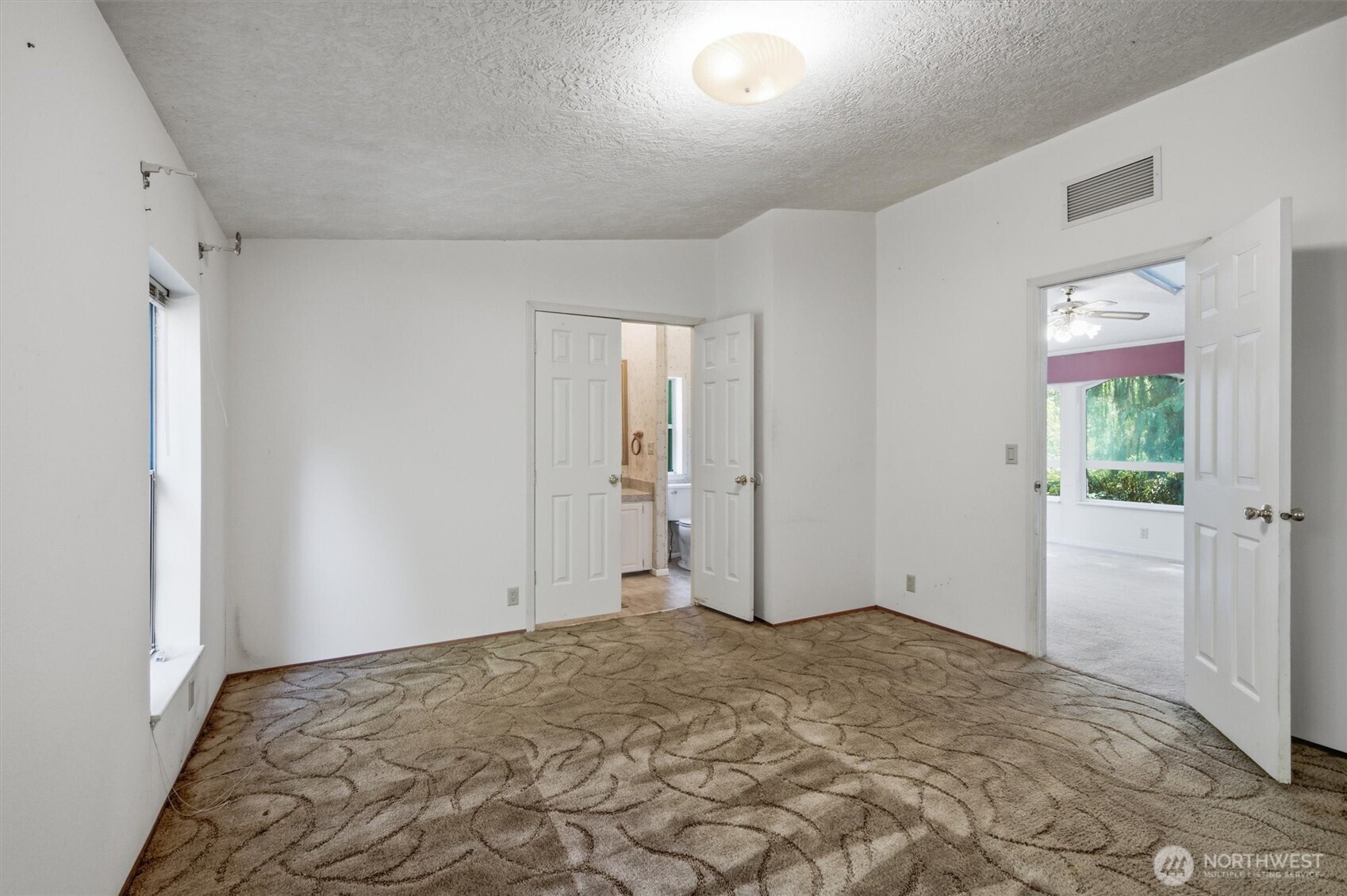 23824 Old Owen Road Property Photo 14