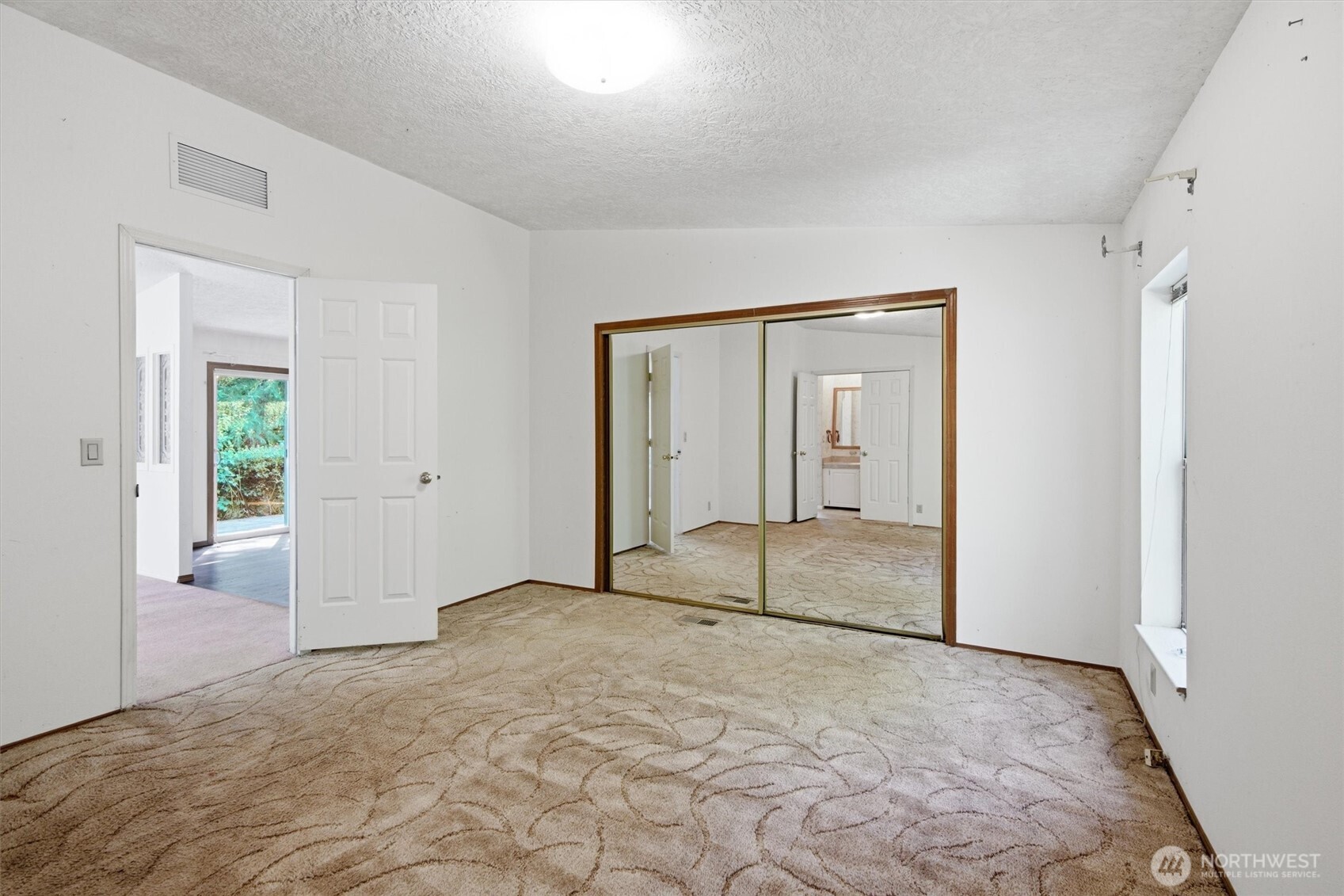23824 Old Owen Road Property Photo 15