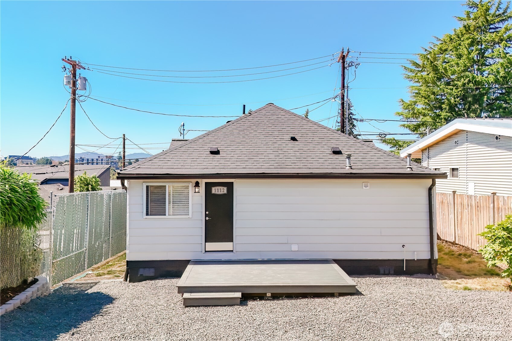 1112 Perry Avenue Property Photo 27