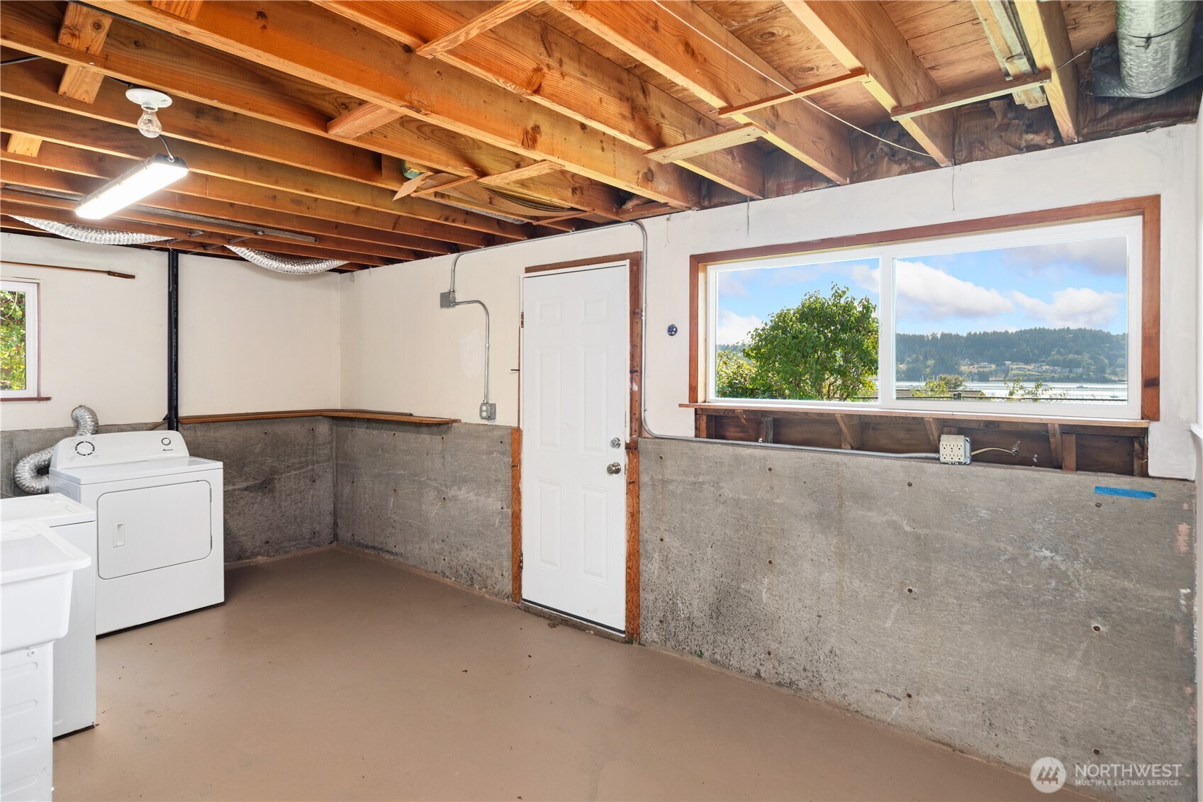 18149 9th Avenue Property Photo 26