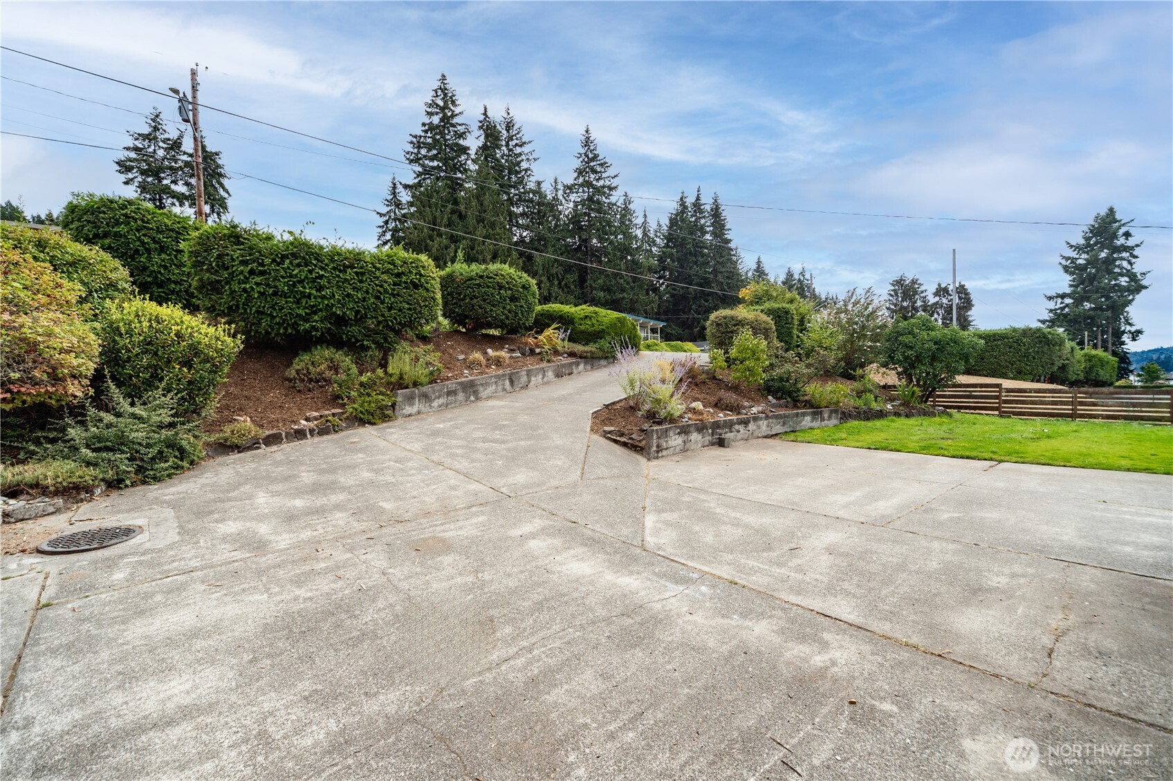 18149 9th Avenue Property Photo 36