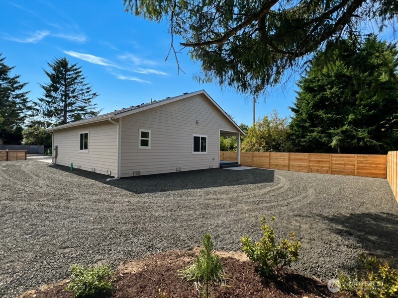 148 Nw Narwhal Loop Property Photo 24