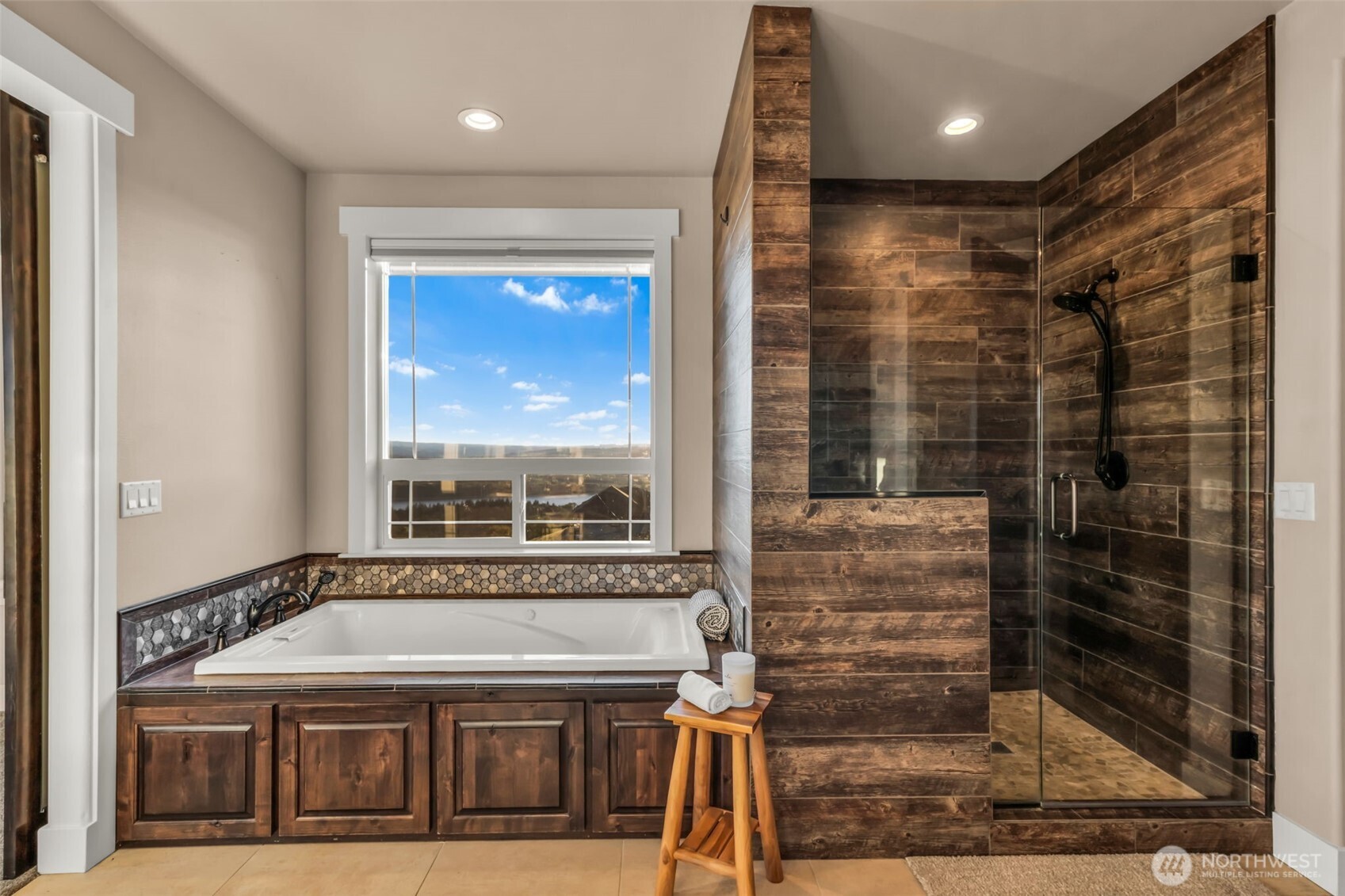 413 Confer Road Property Photo 16