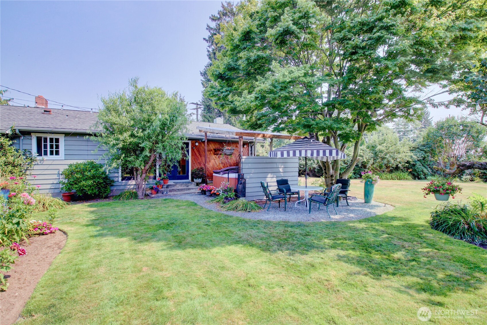 21213 Plaza Drive Property Photo 33
