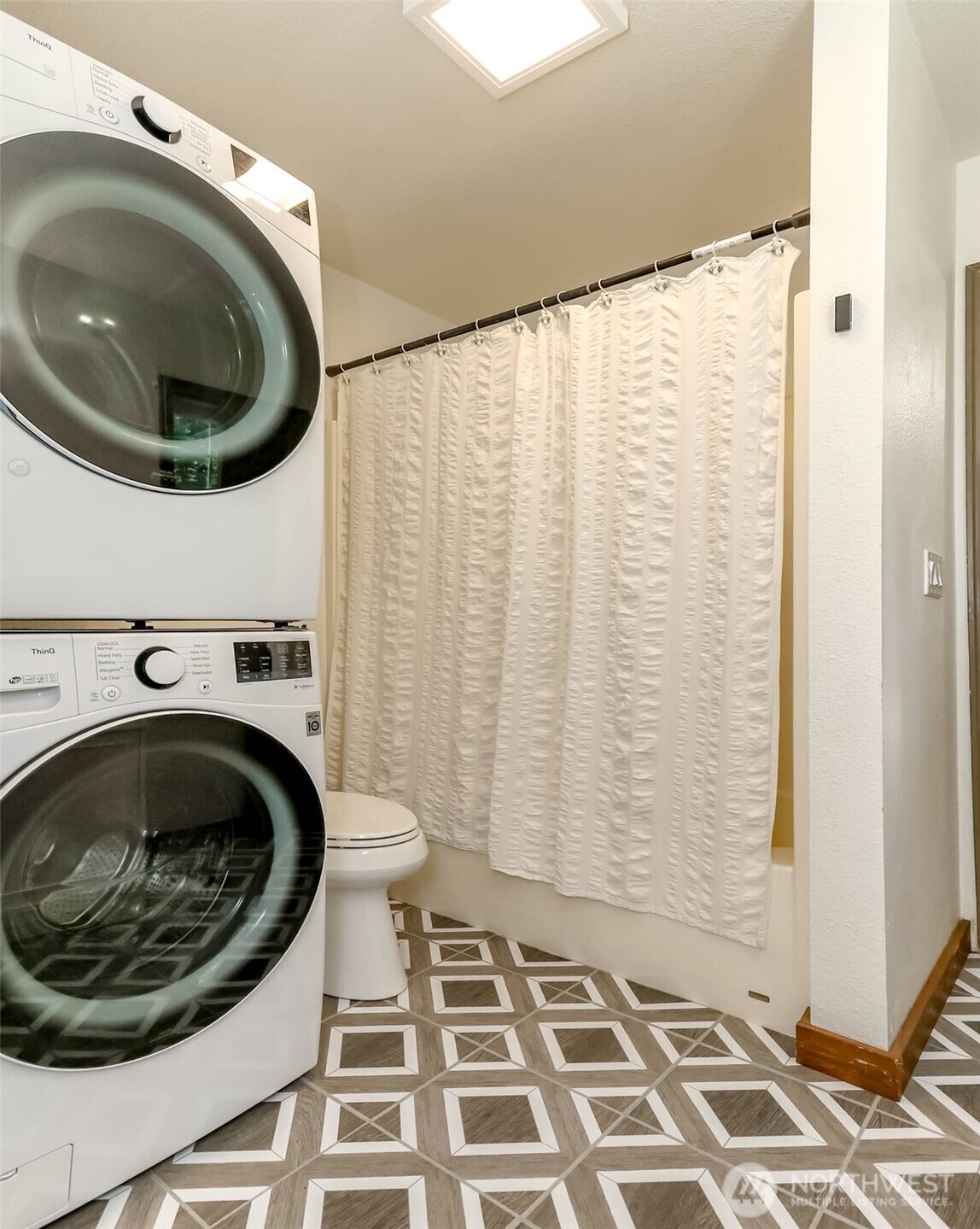 15918 41st Street Property Photo 27