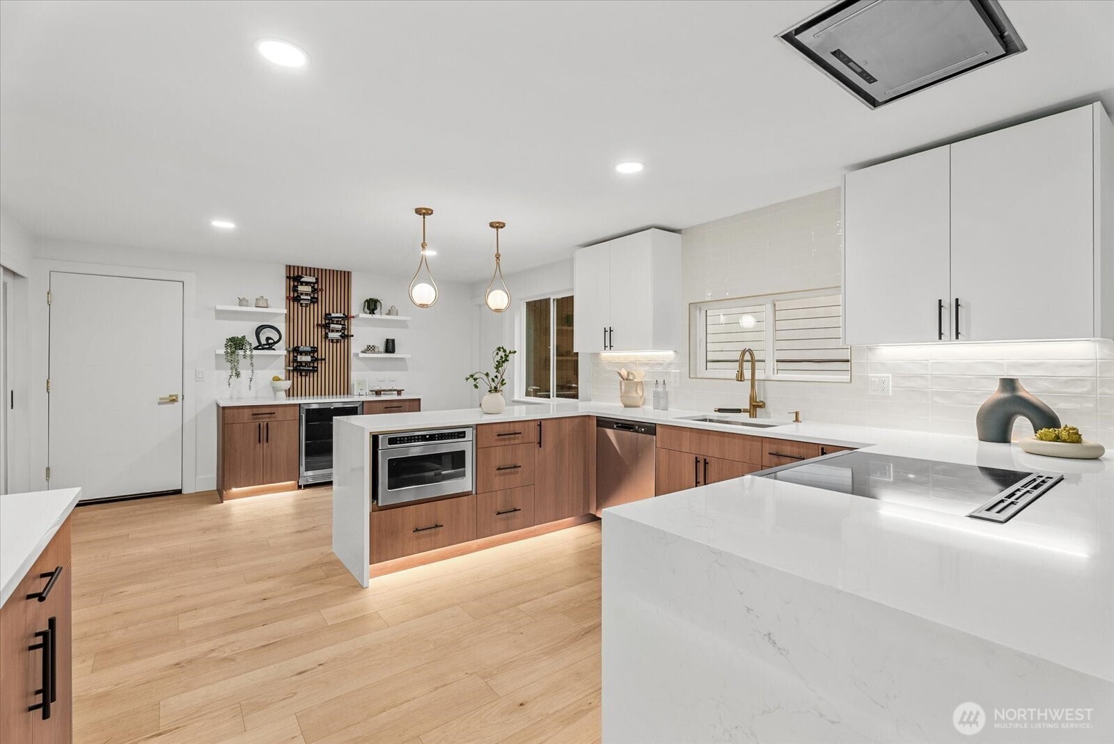 17037 154th Place Property Photo 12