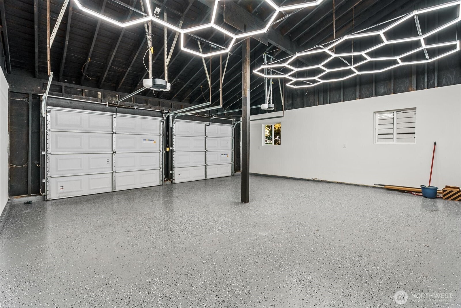 17037 154th Place Property Photo 32