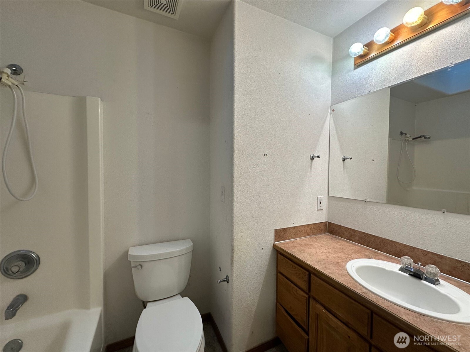 2111 Laurel St Property Photo 17