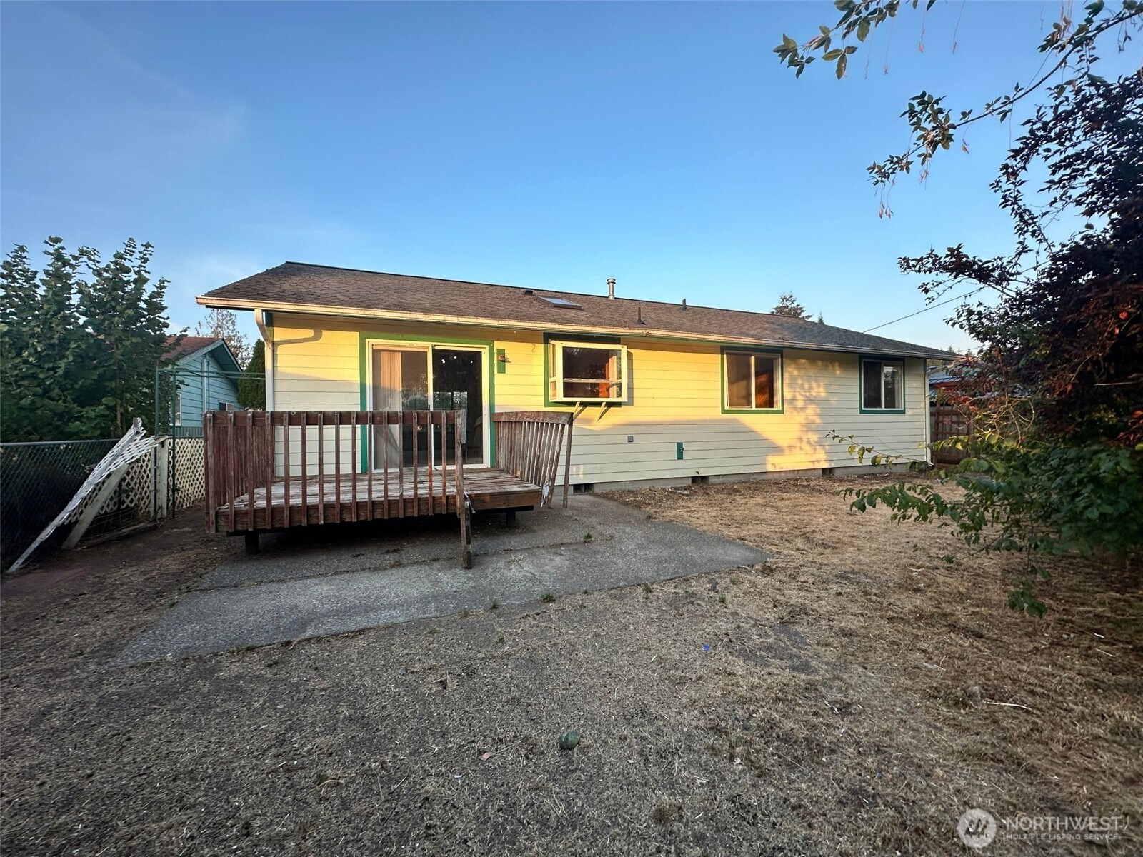 2111 Laurel St Property Photo 21