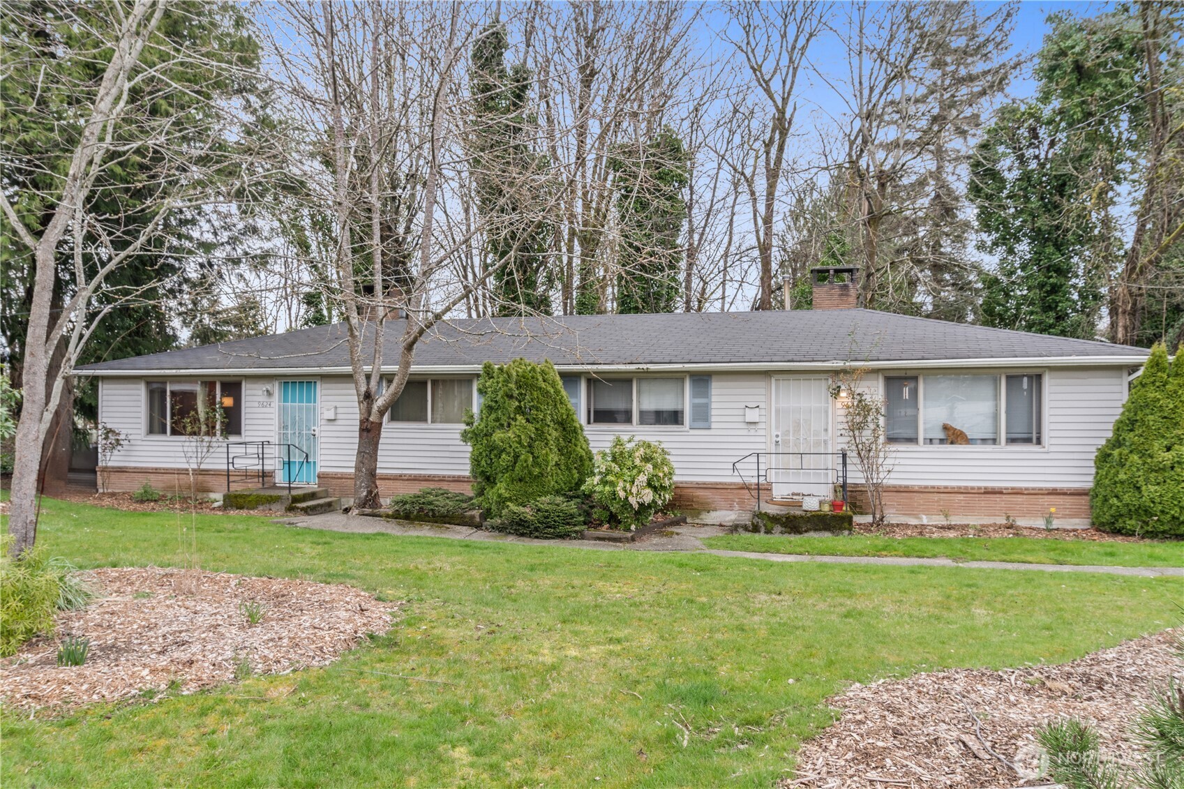 9626 Renton Avenue B Property Photo 1