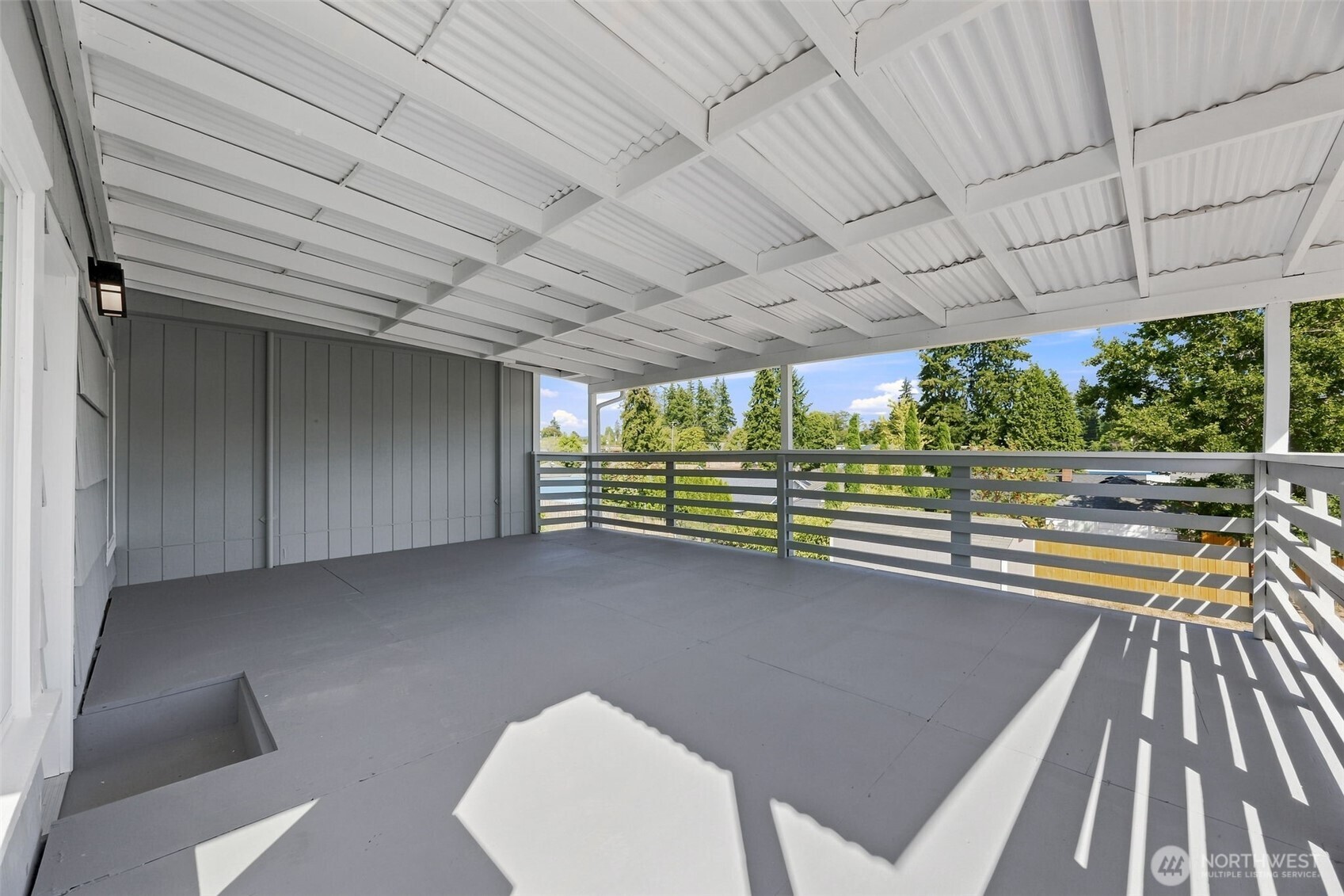 1116 N Lafayette Street Property Photo 6