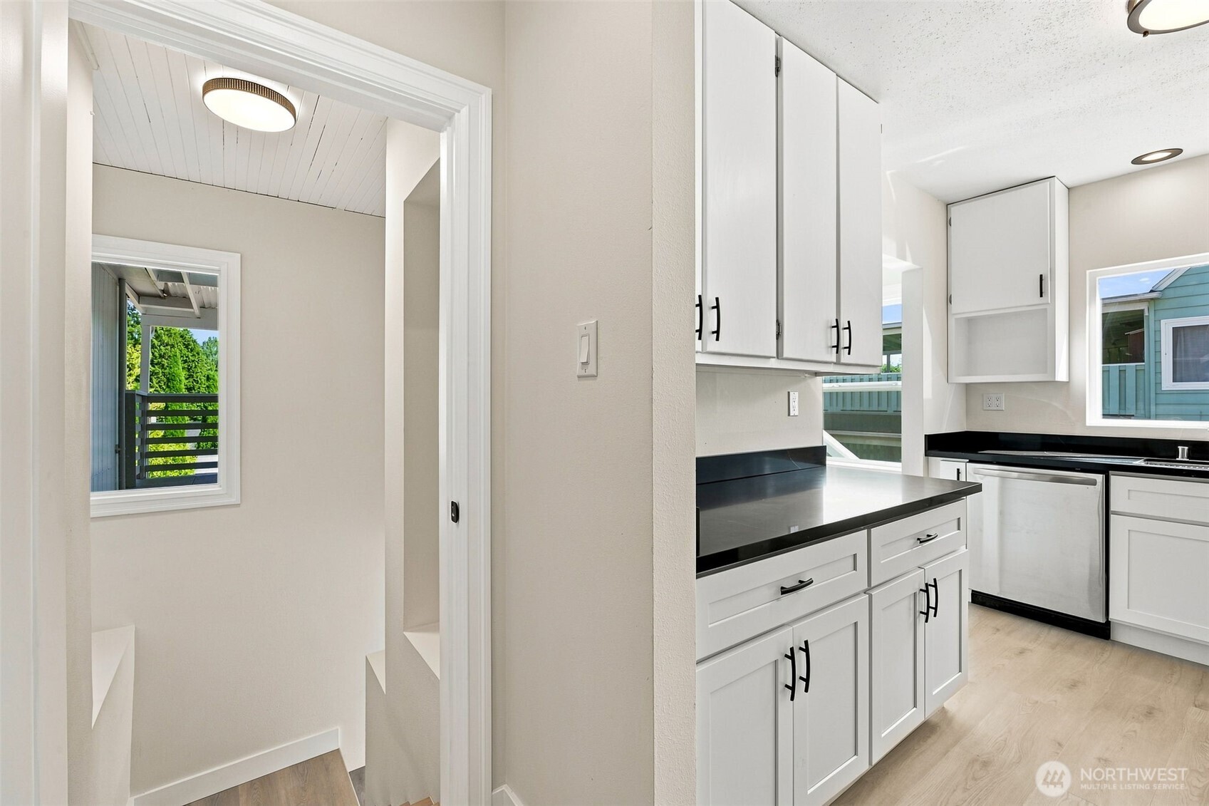 1116 N Lafayette Street Property Photo 15