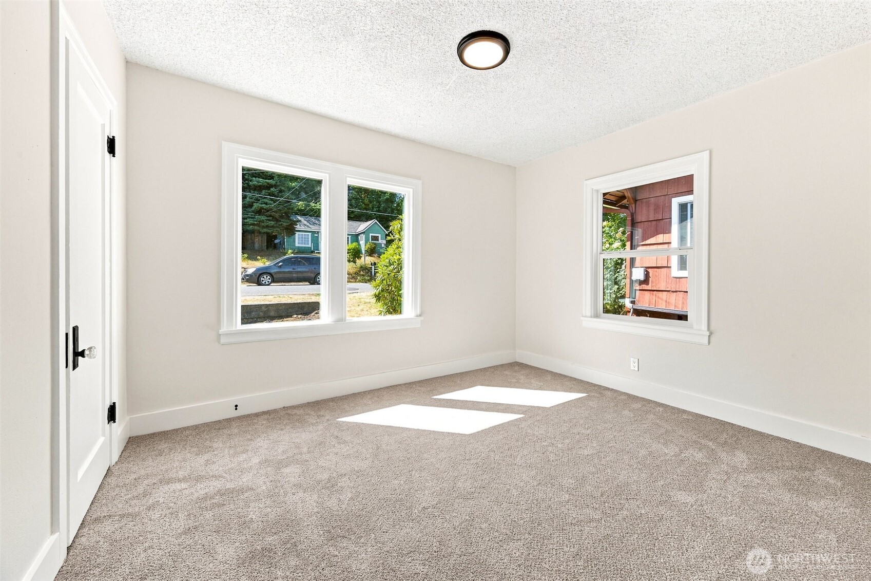 1116 N Lafayette Street Property Photo 20