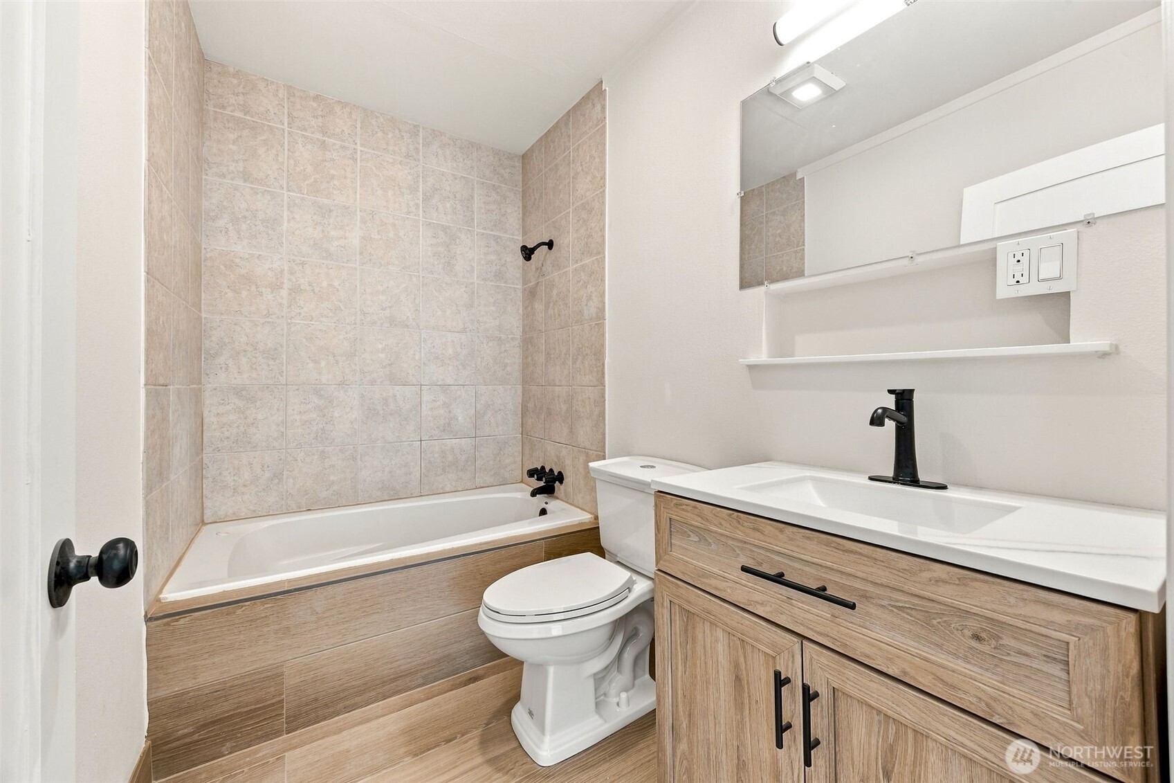 1116 N Lafayette Street Property Photo 21