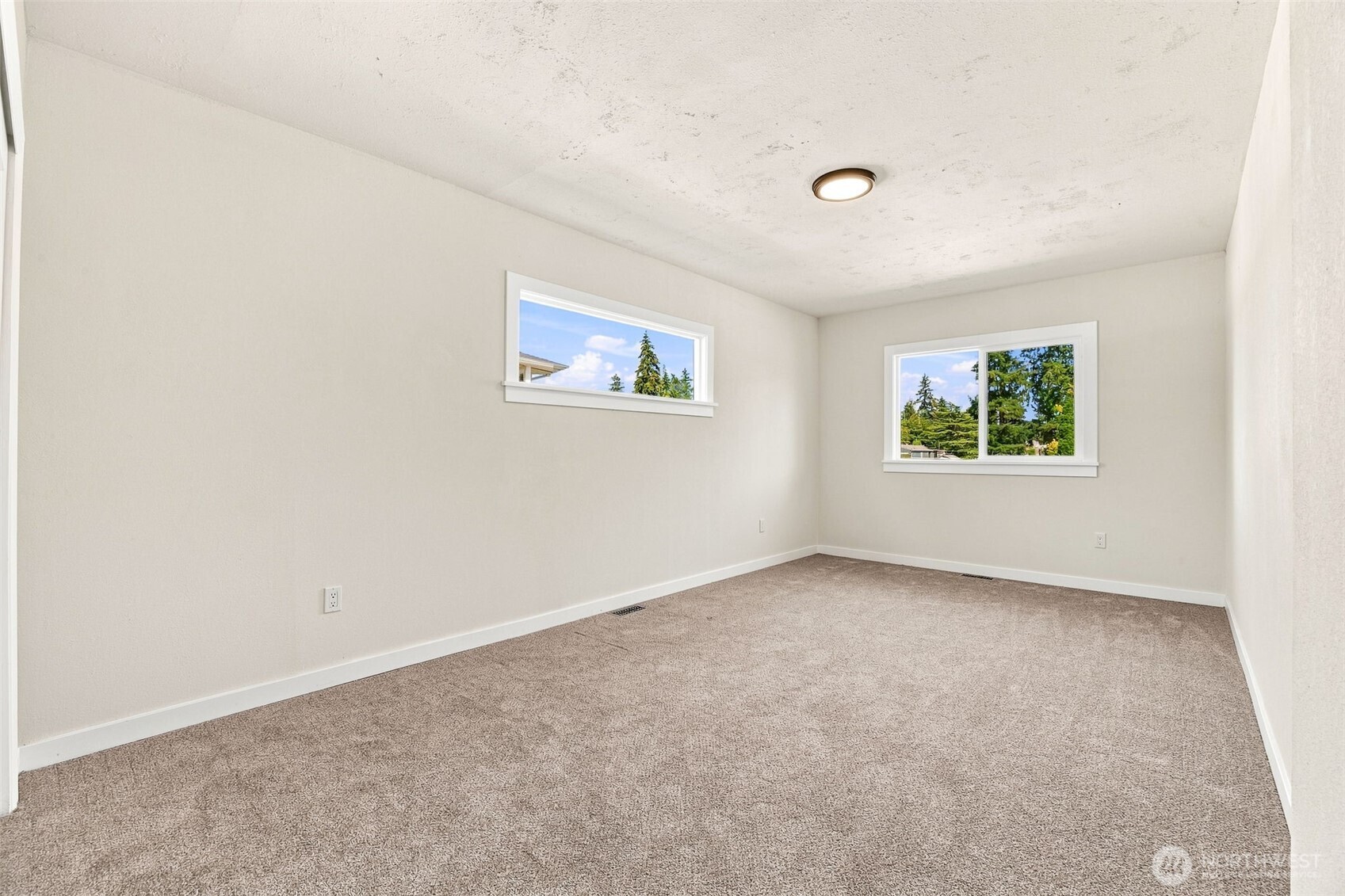 1116 N Lafayette Street Property Photo 24