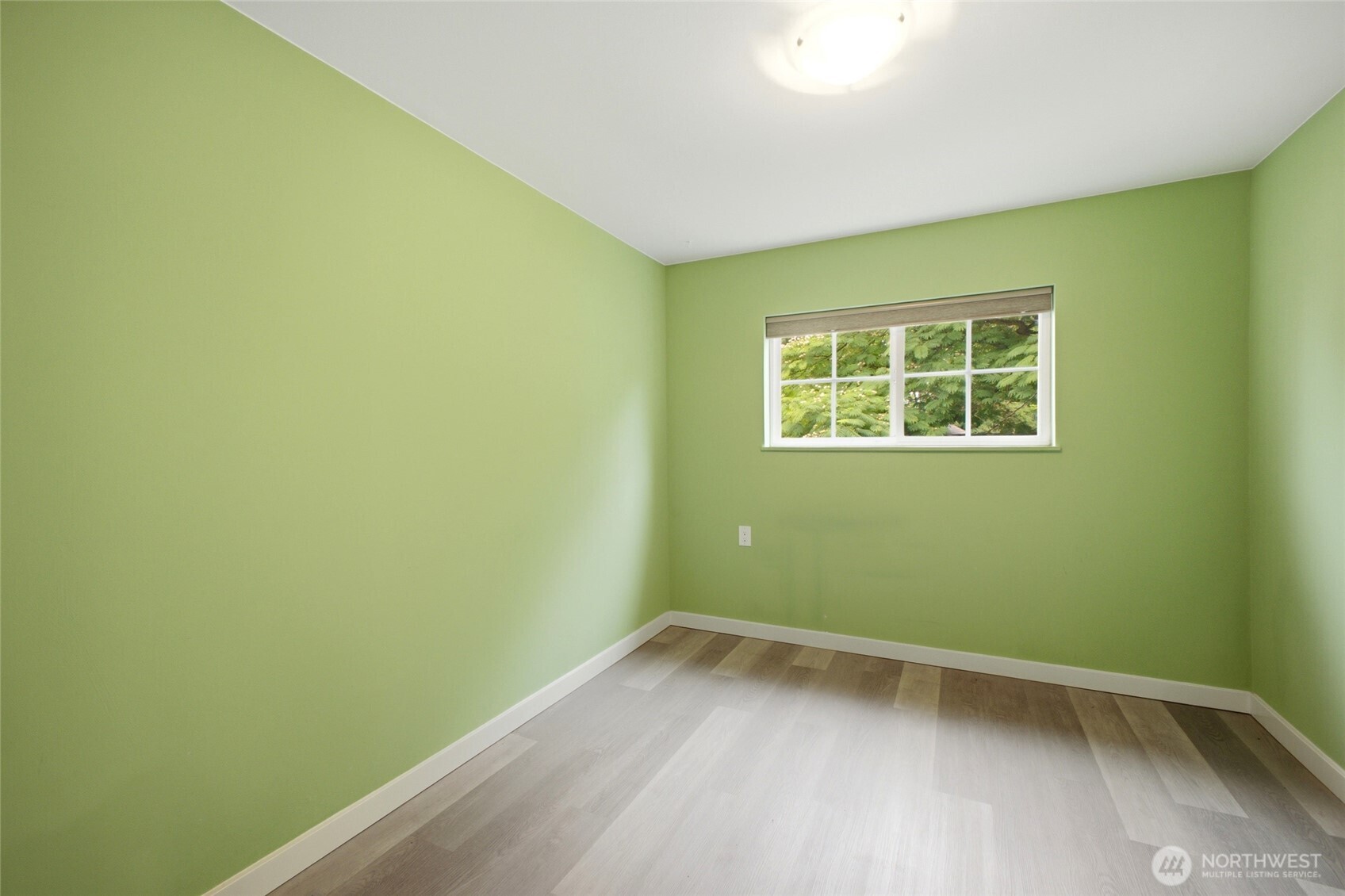 9854 Occidental Avenue Property Photo 17