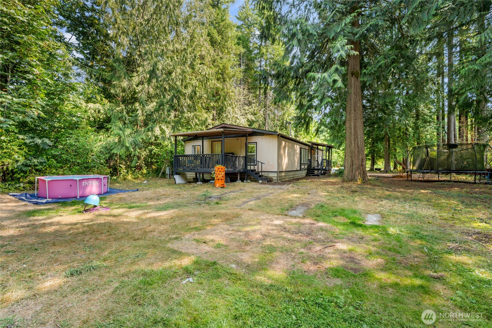 41971 Cedar Street Property Photo 3