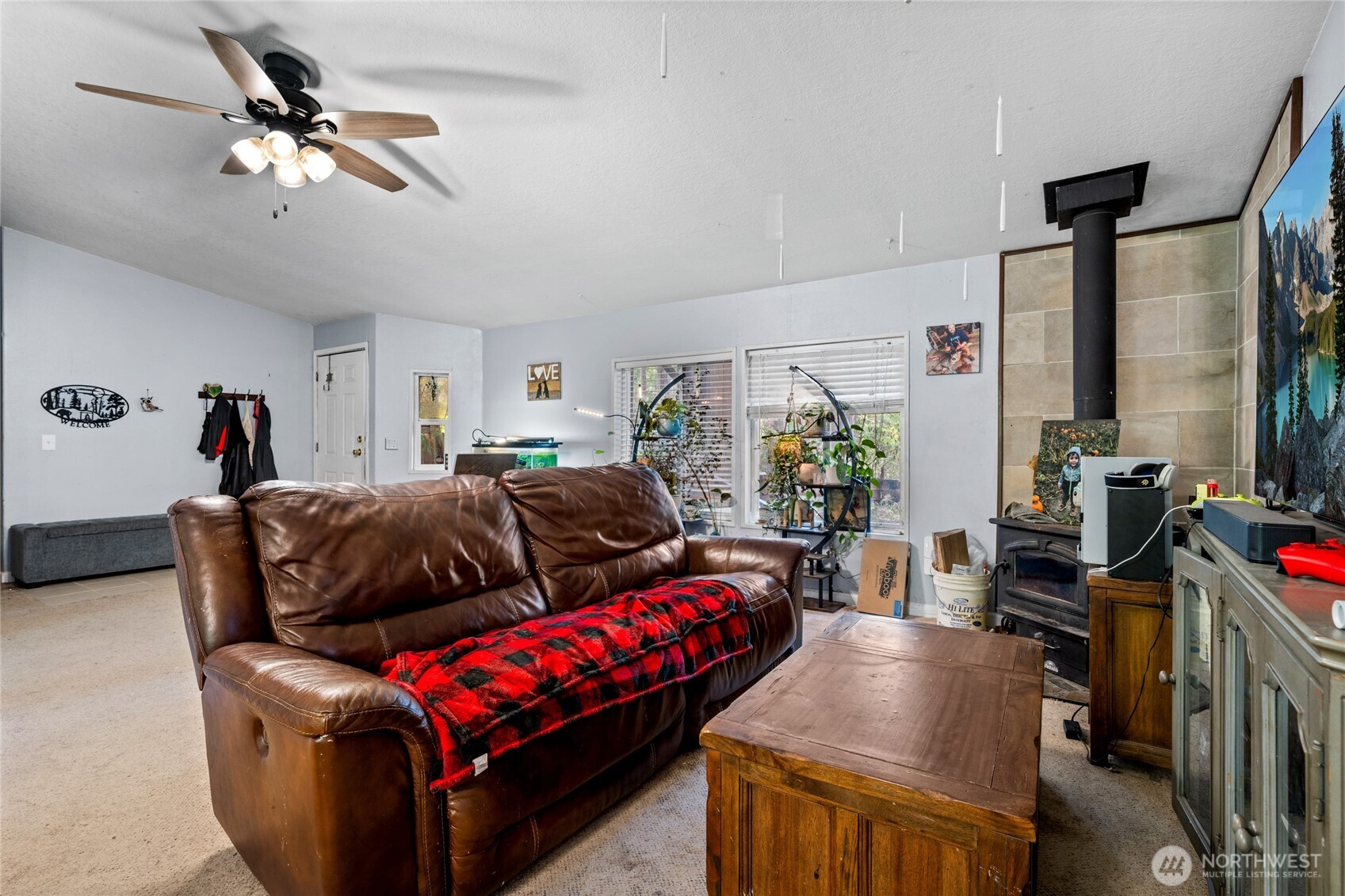 41971 Cedar Street Property Photo 8