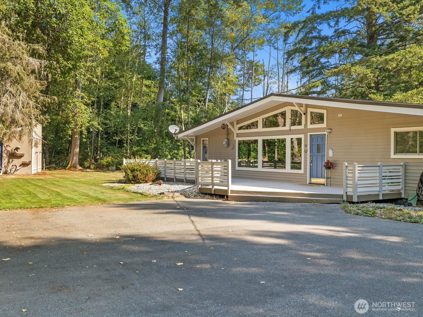15216 23rd Place Property Photo 1