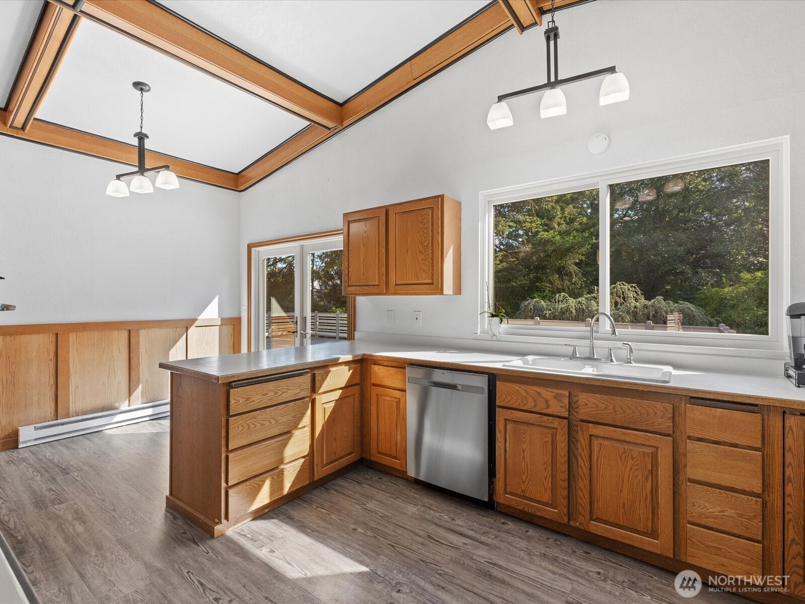 15216 23rd Place Property Photo 20