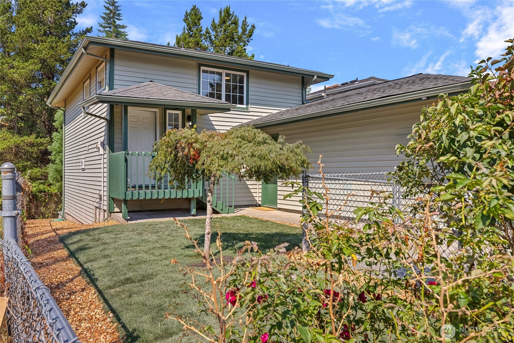 9122 11th Place Property Photo 1