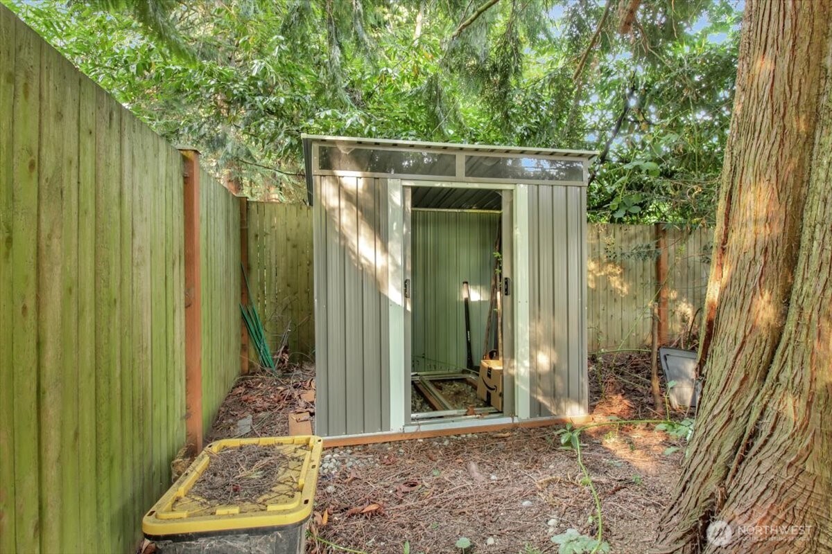 14114 Beverly Park Road A Property Photo 37