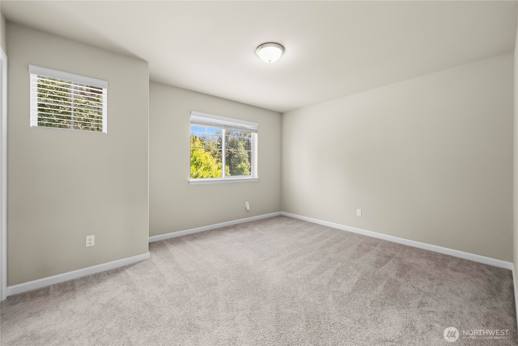 2808 S 376th Street Property Photo 28