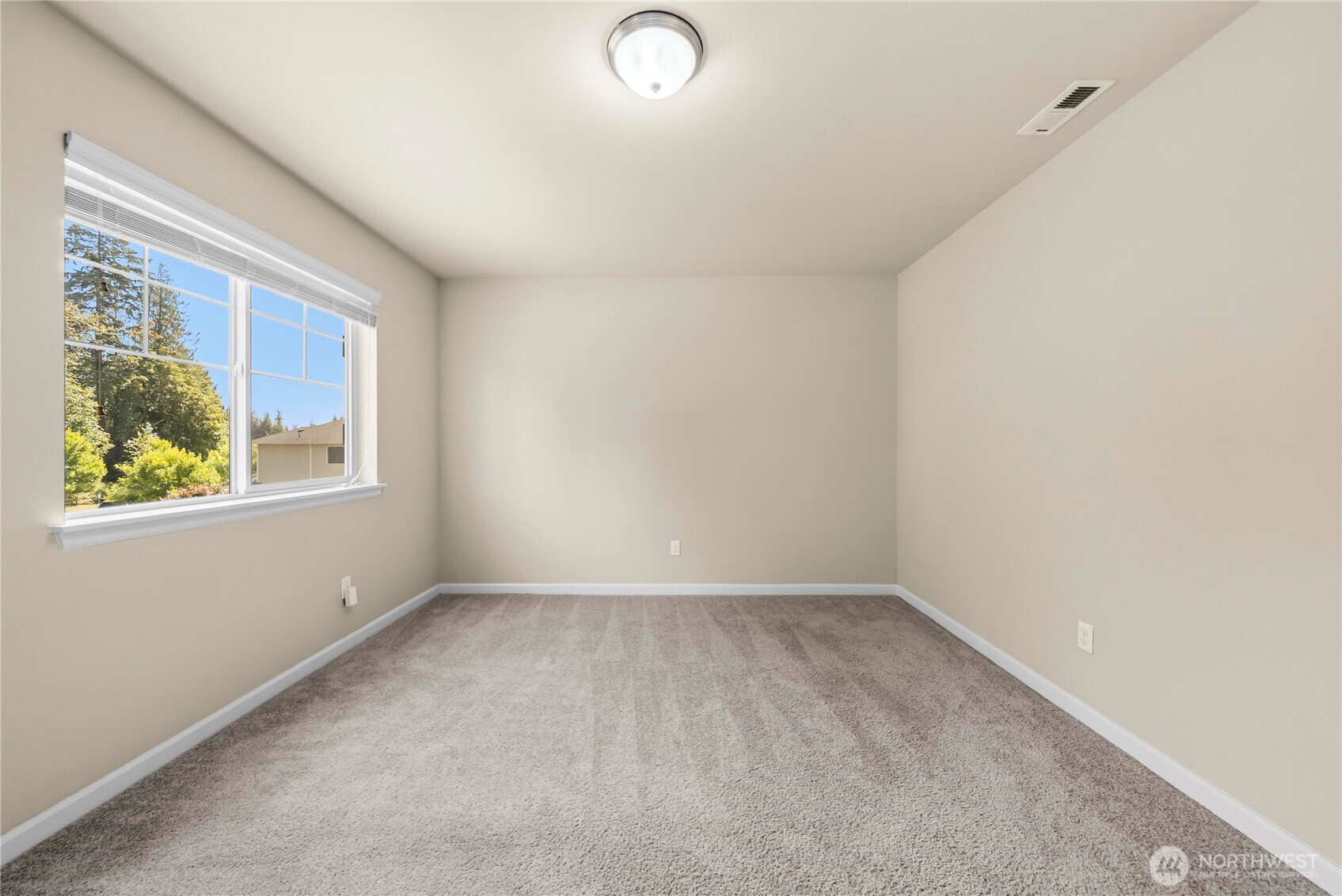 2808 S 376th Street Property Photo 29