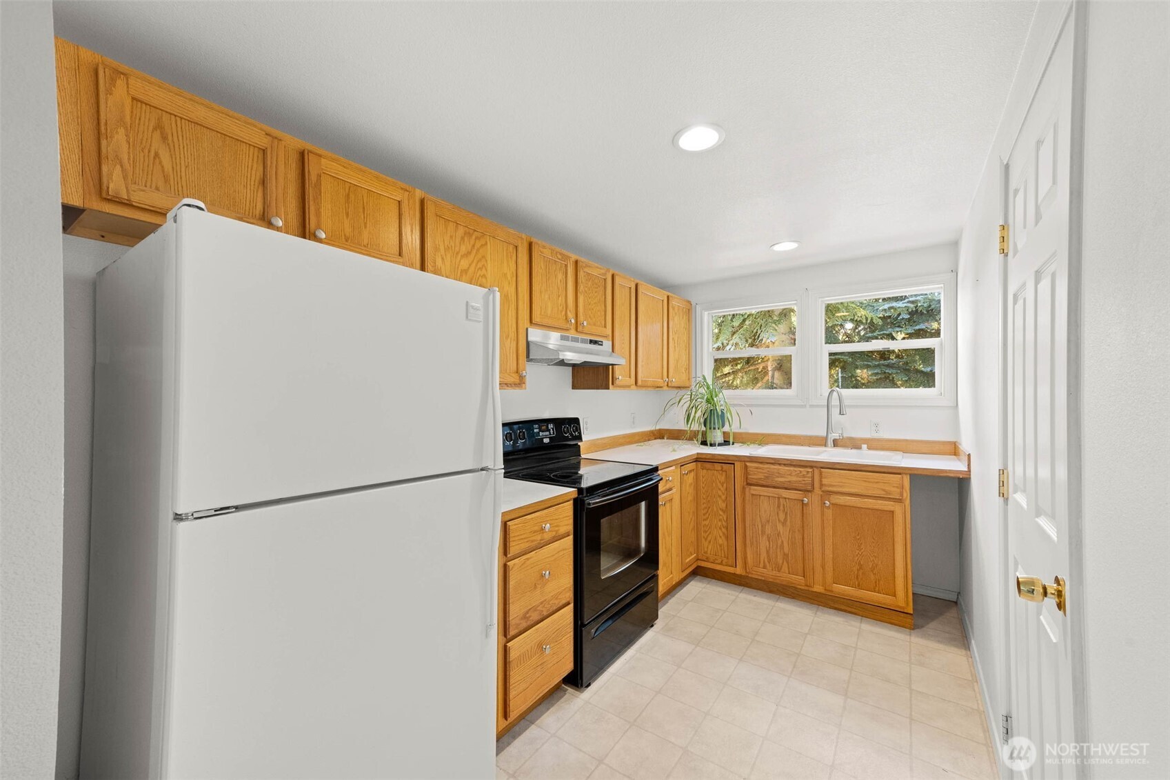 1106 Sumner Lane Property Photo 24