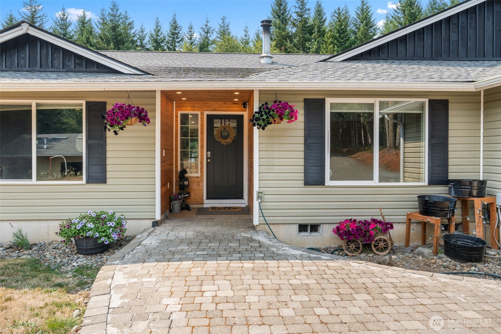 150 Alderbrook Lane Property Photo 8