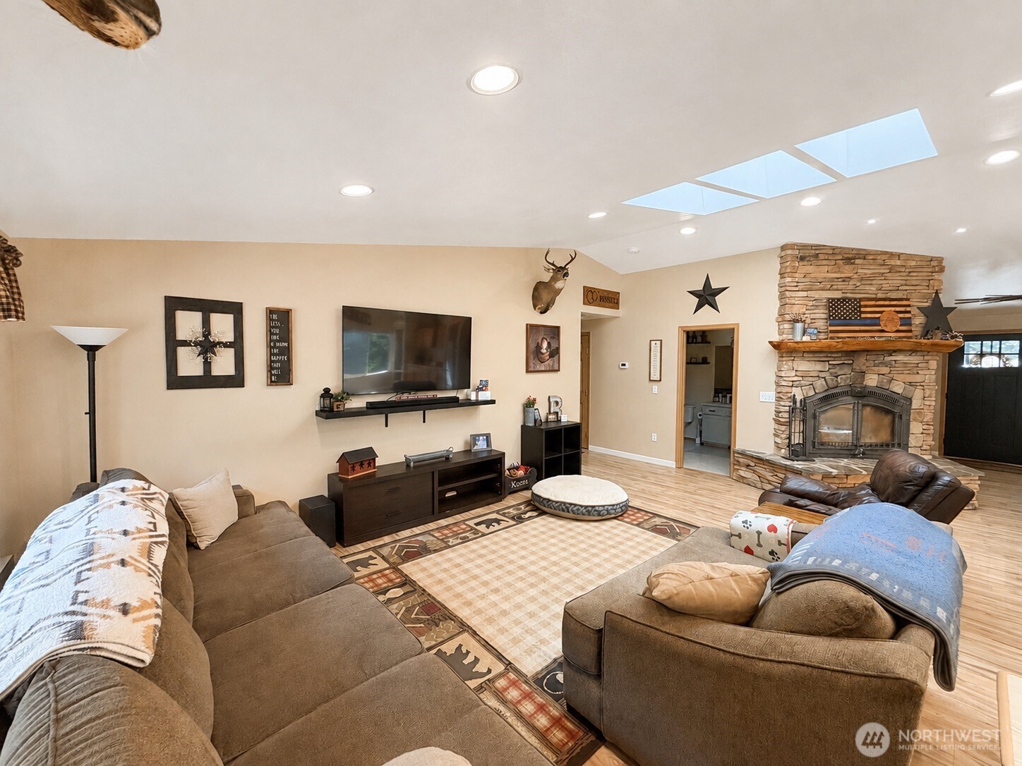 150 Alderbrook Lane Property Photo 13