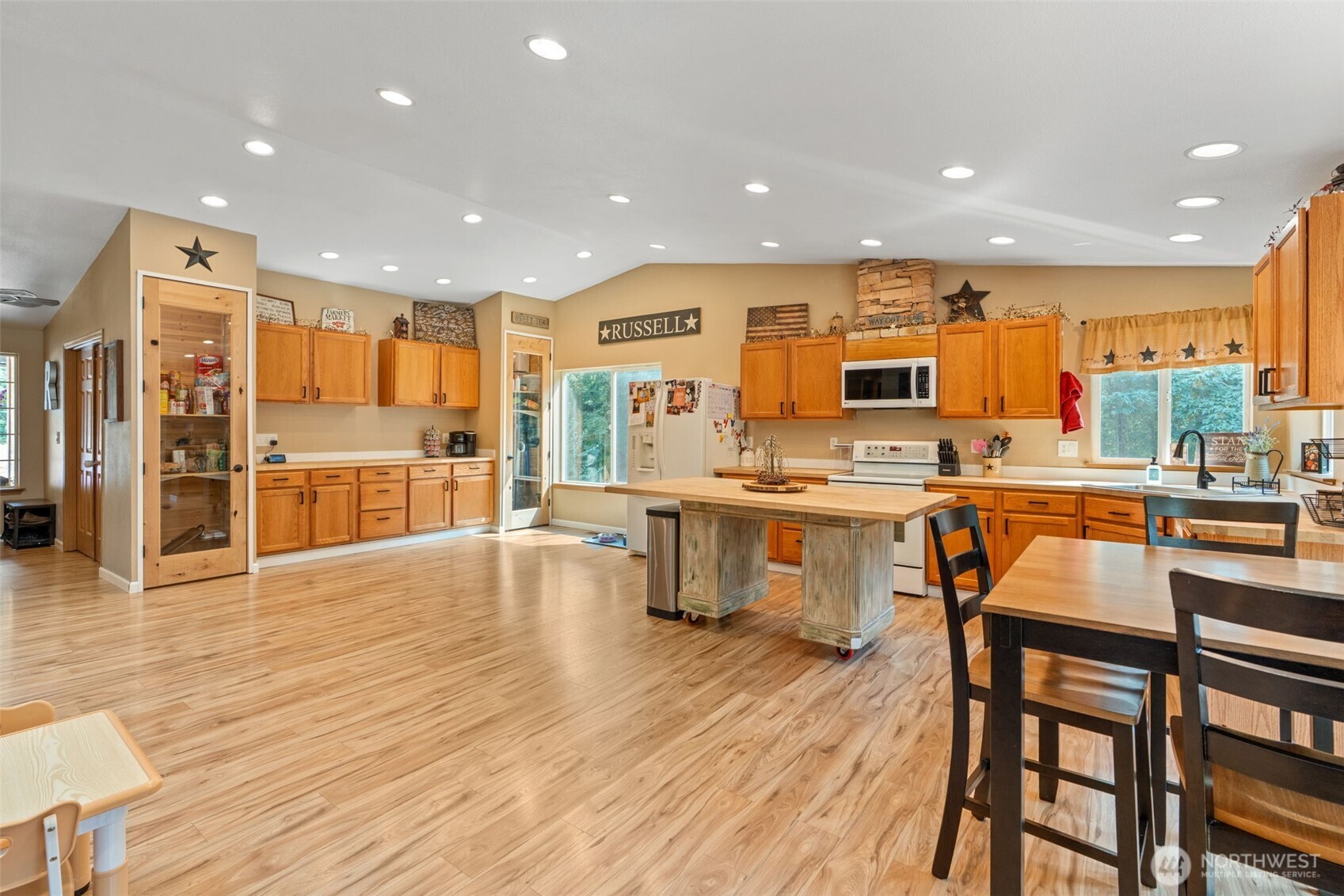 150 Alderbrook Lane Property Photo 18